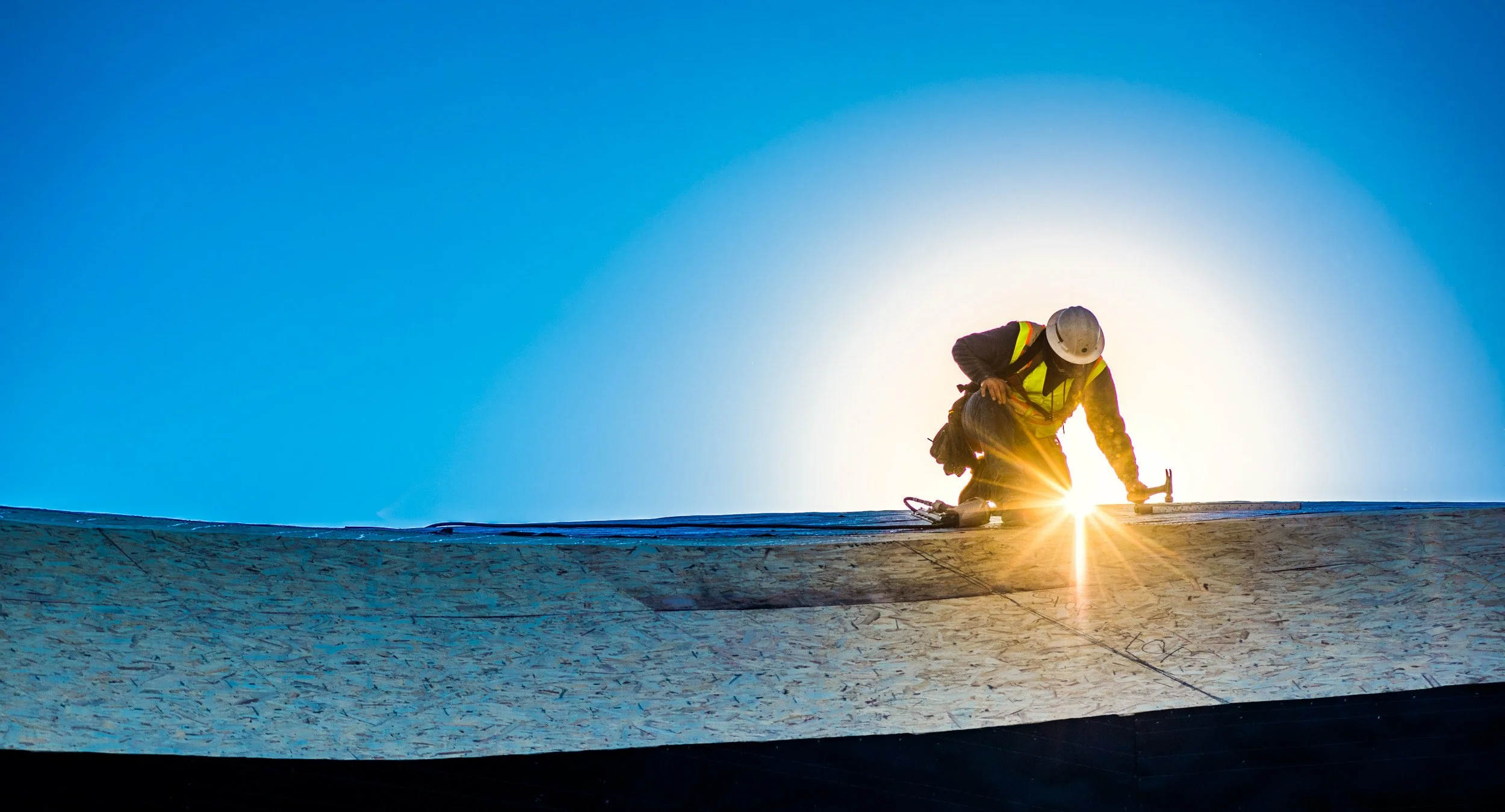 sunrise roof construction on commercial building, Sacramento, Woodland, Sacramento Valley, Northern California