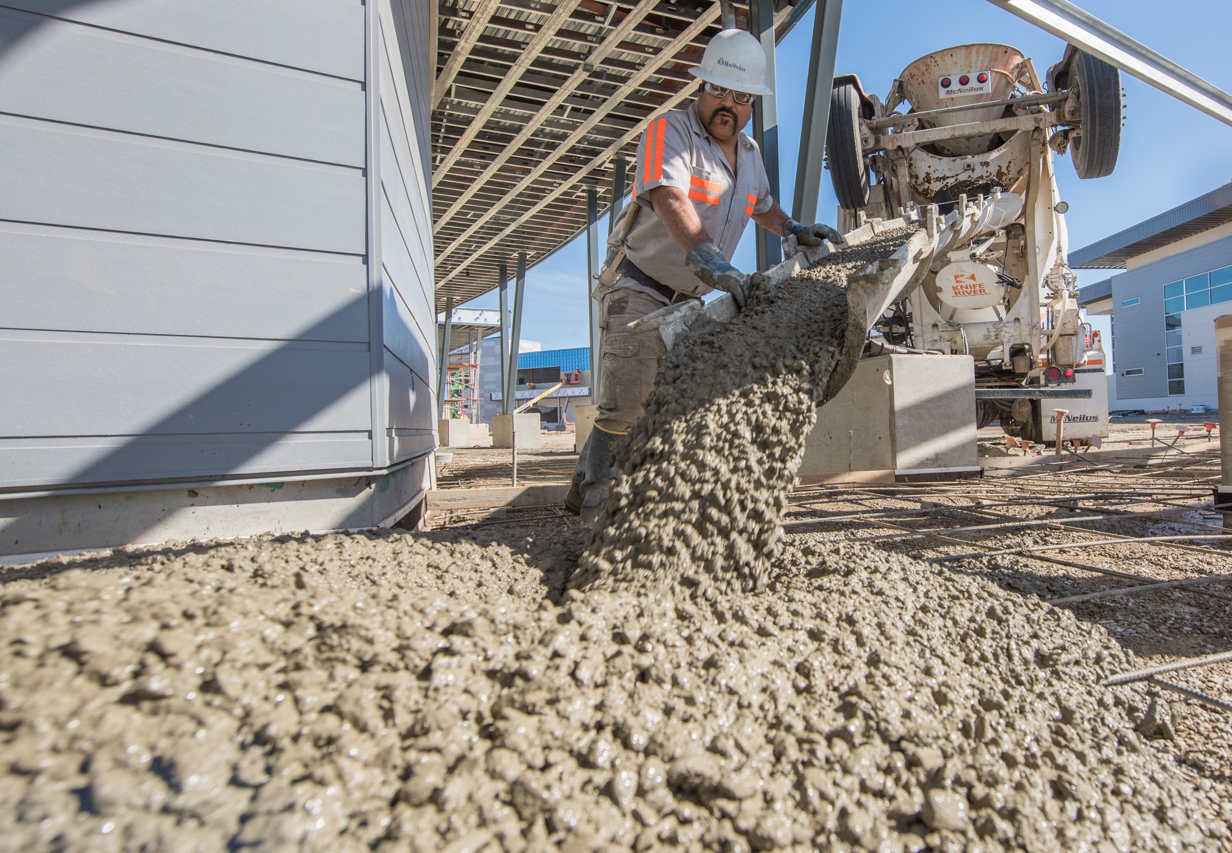 Concrete pour on commercial job site, Stockton, Modesto, Fresno, Central Valley, California