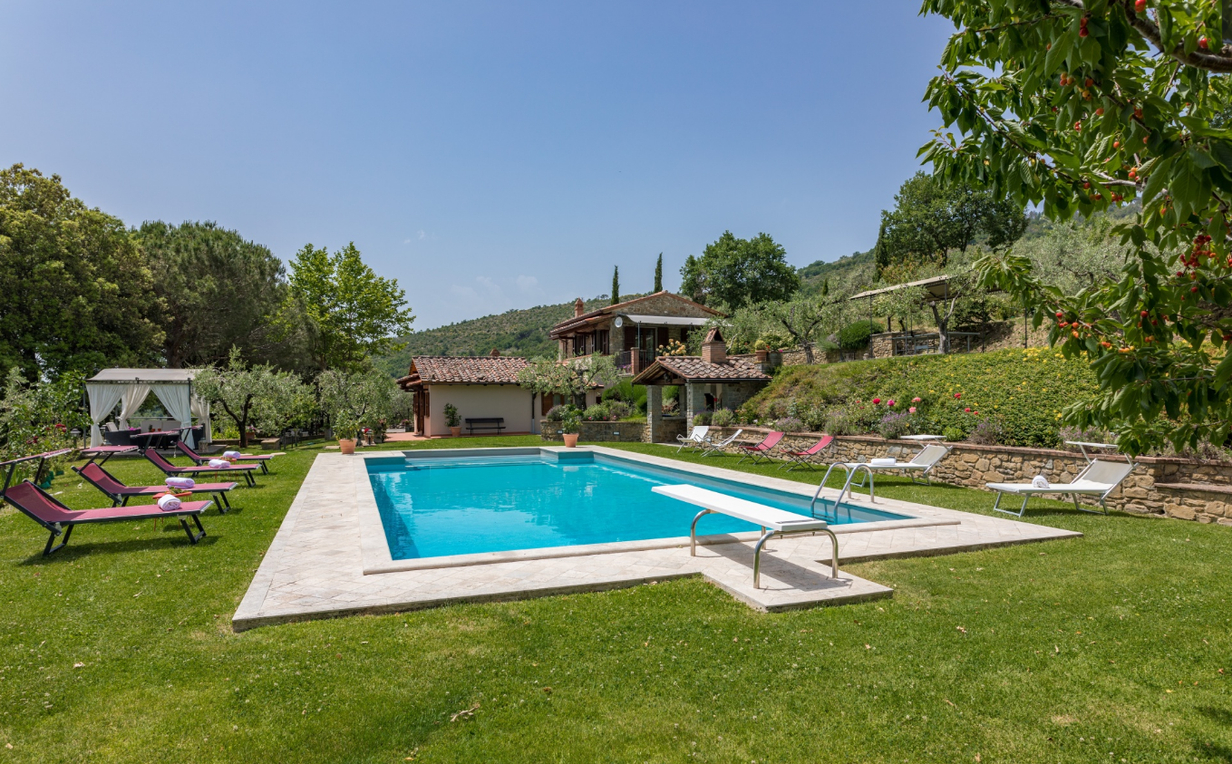 Cortona, Tuscany (8 Person Villa) 1.png
