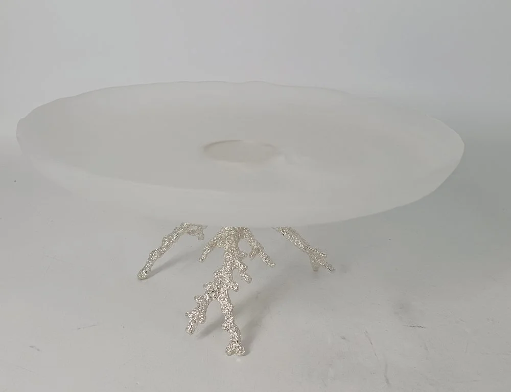 CORAL CAKE PLATE SILVER