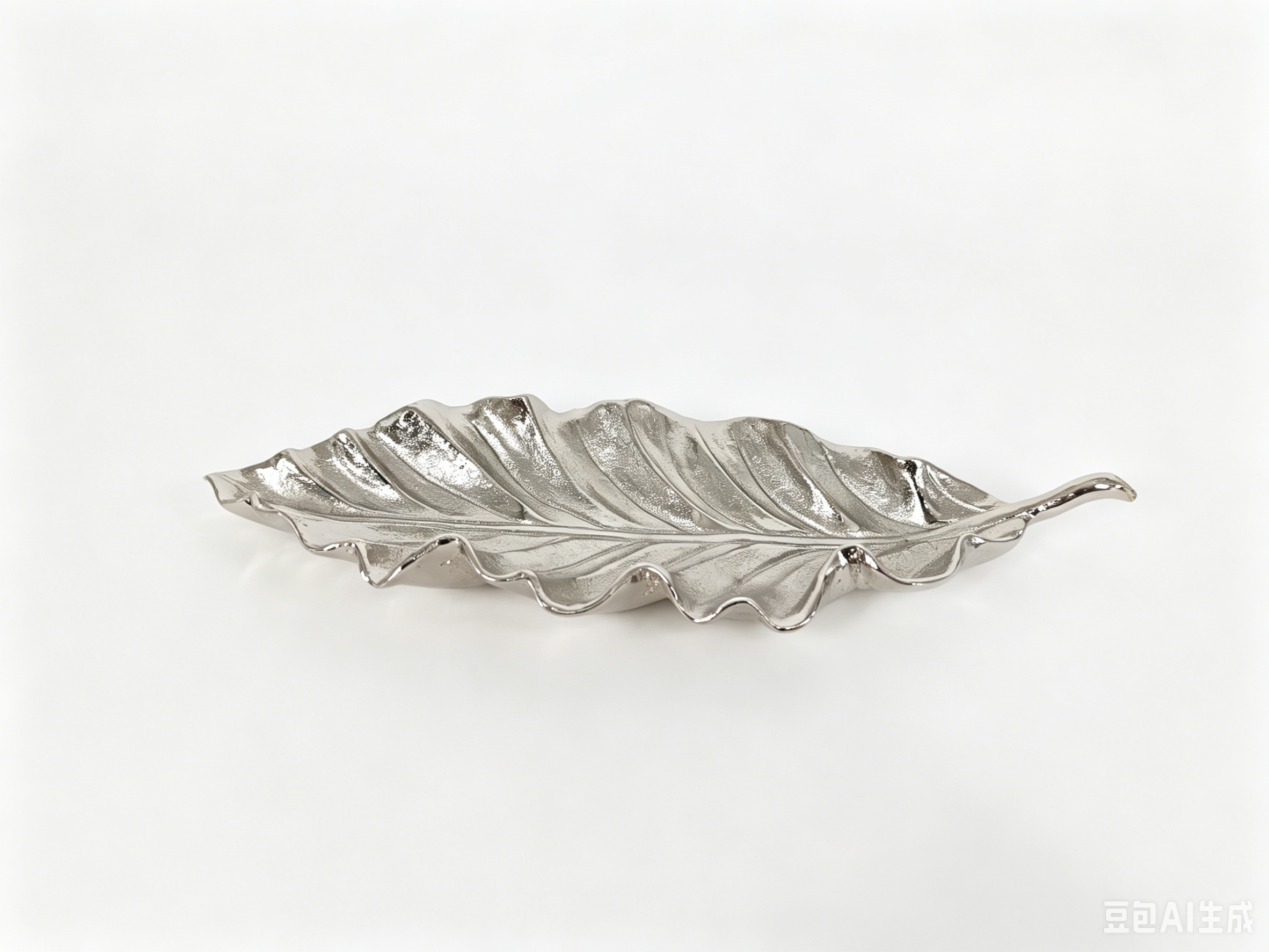 LEAF TRAY M  SILVER