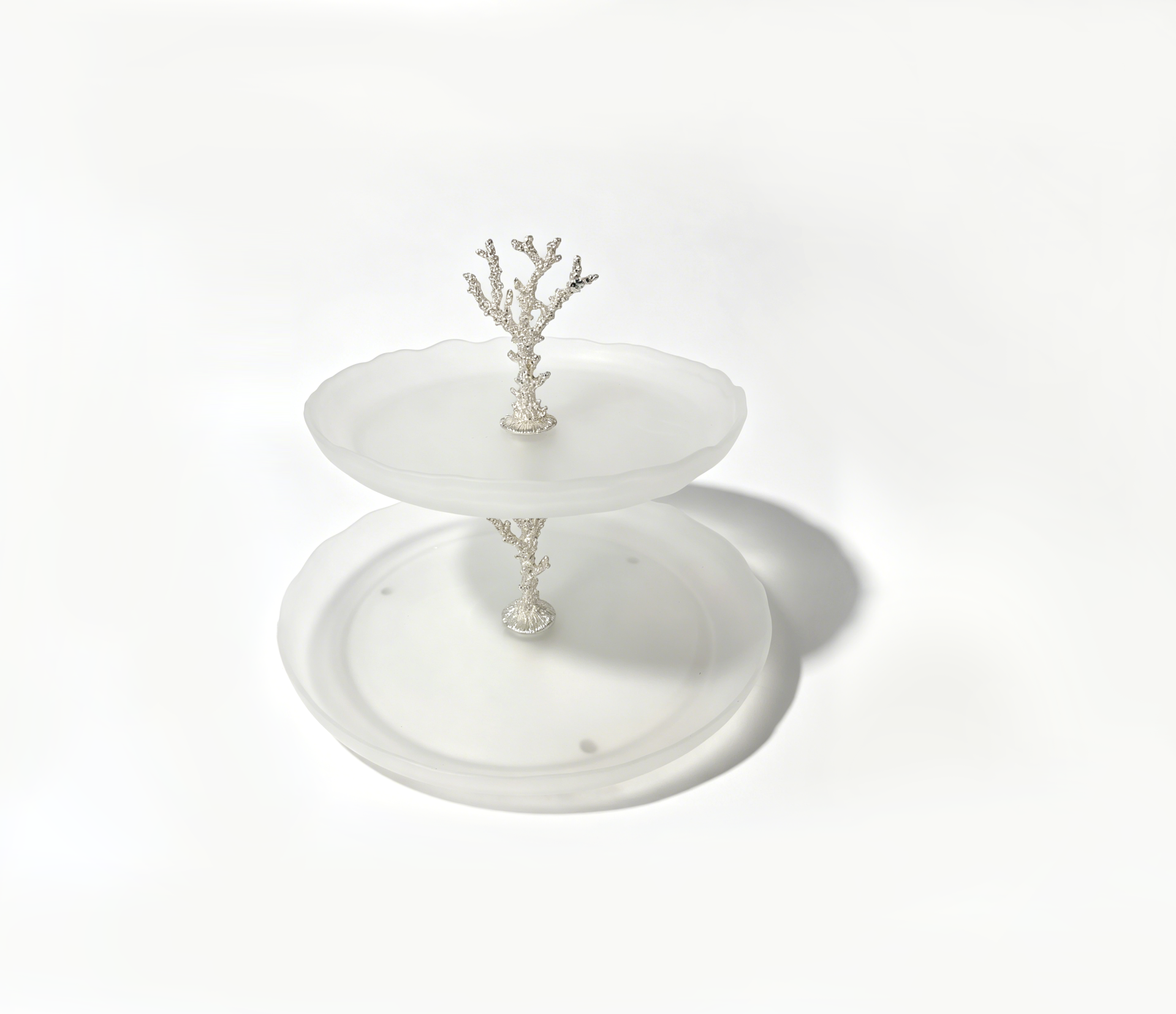 CORAL 2 LAYER CAKE PLATE SILVER