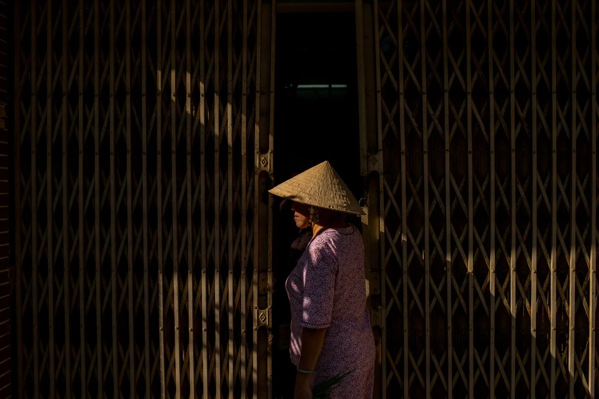 Soulless Street Photography (Updated)