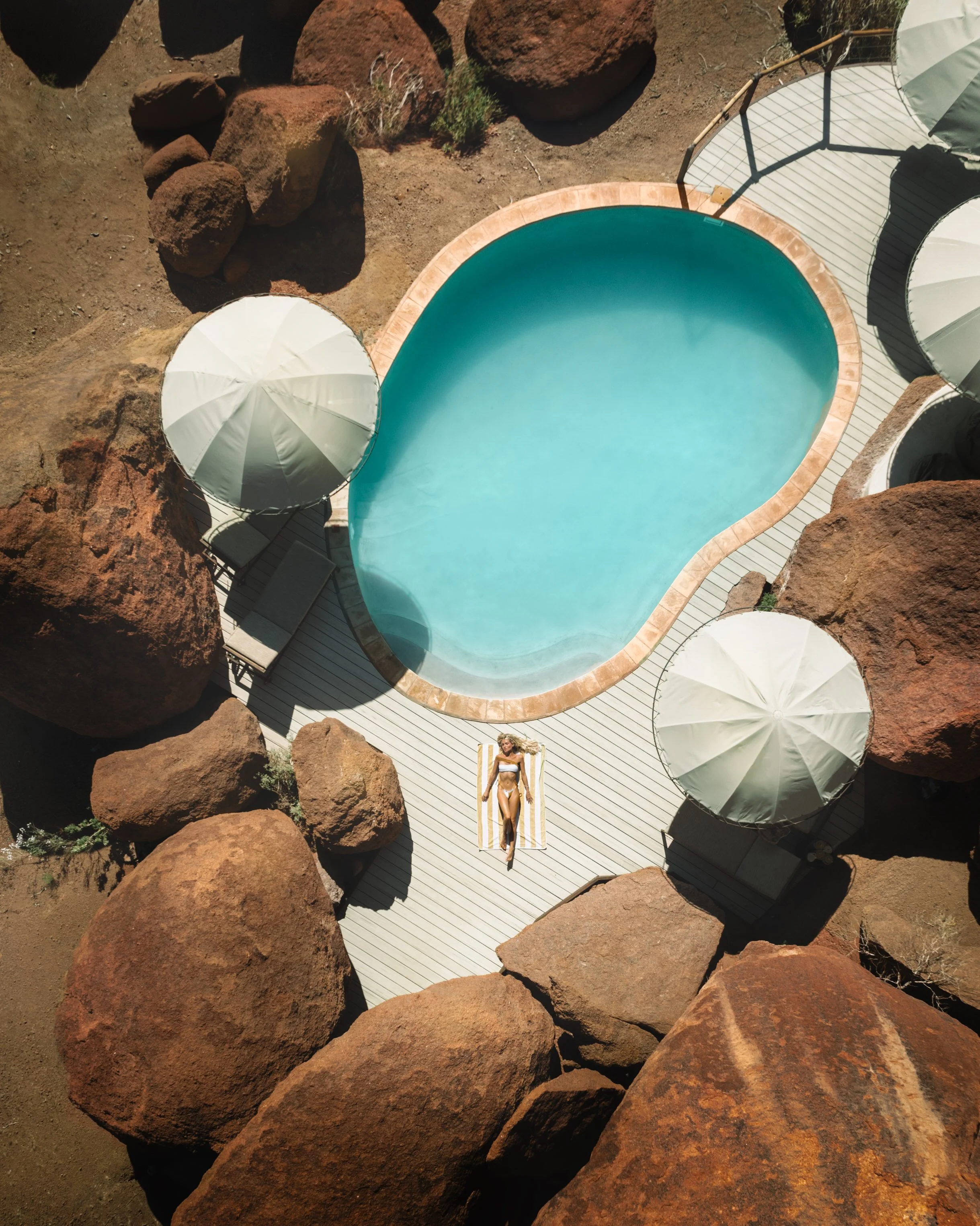 Onduli x Paris 1.jpg