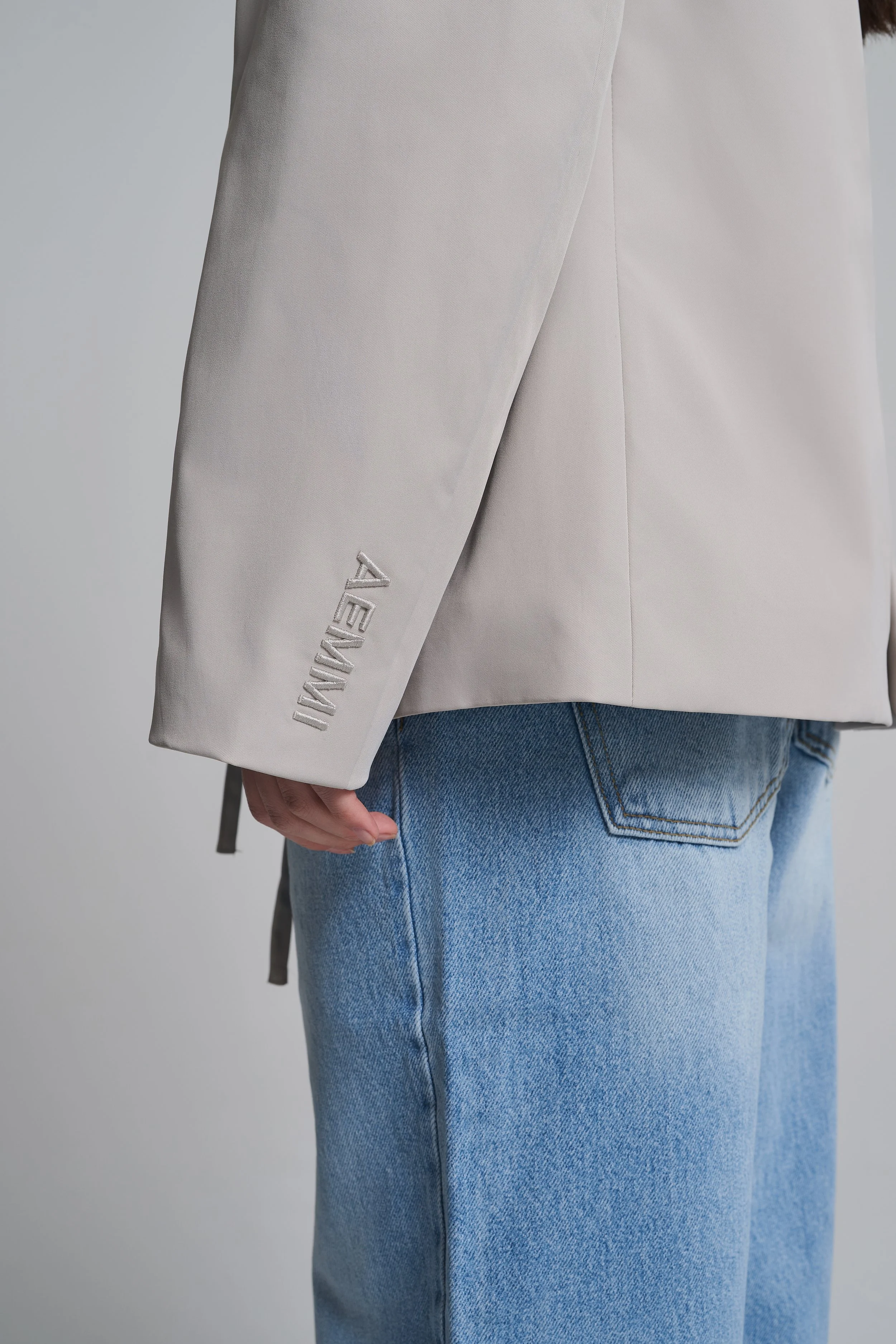 AEMMI_Q1-SPRING-SUMMER81016_vorne.jpg