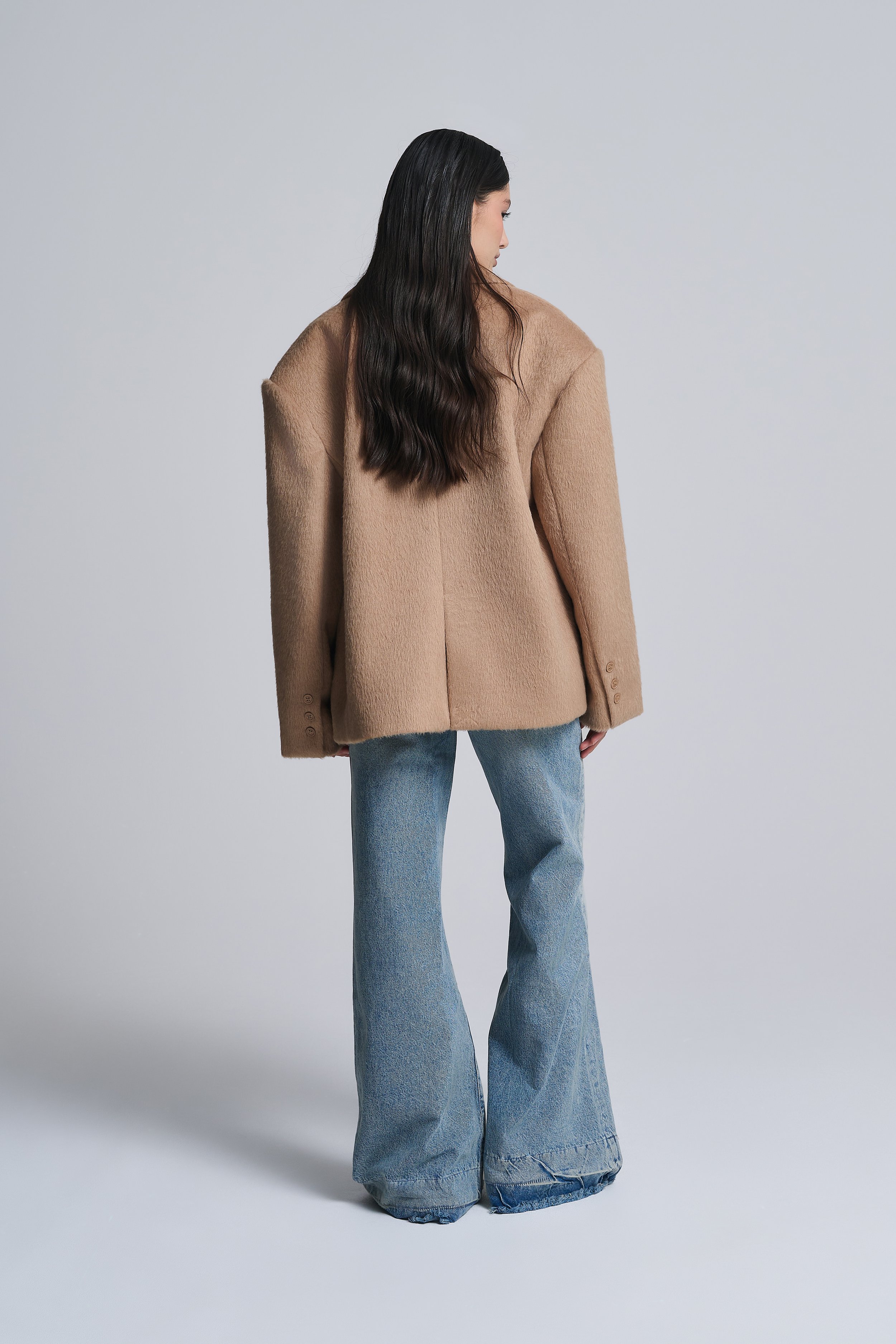 AEMMI_Q1-SPRING-SUMMER81605_vorne.jpg