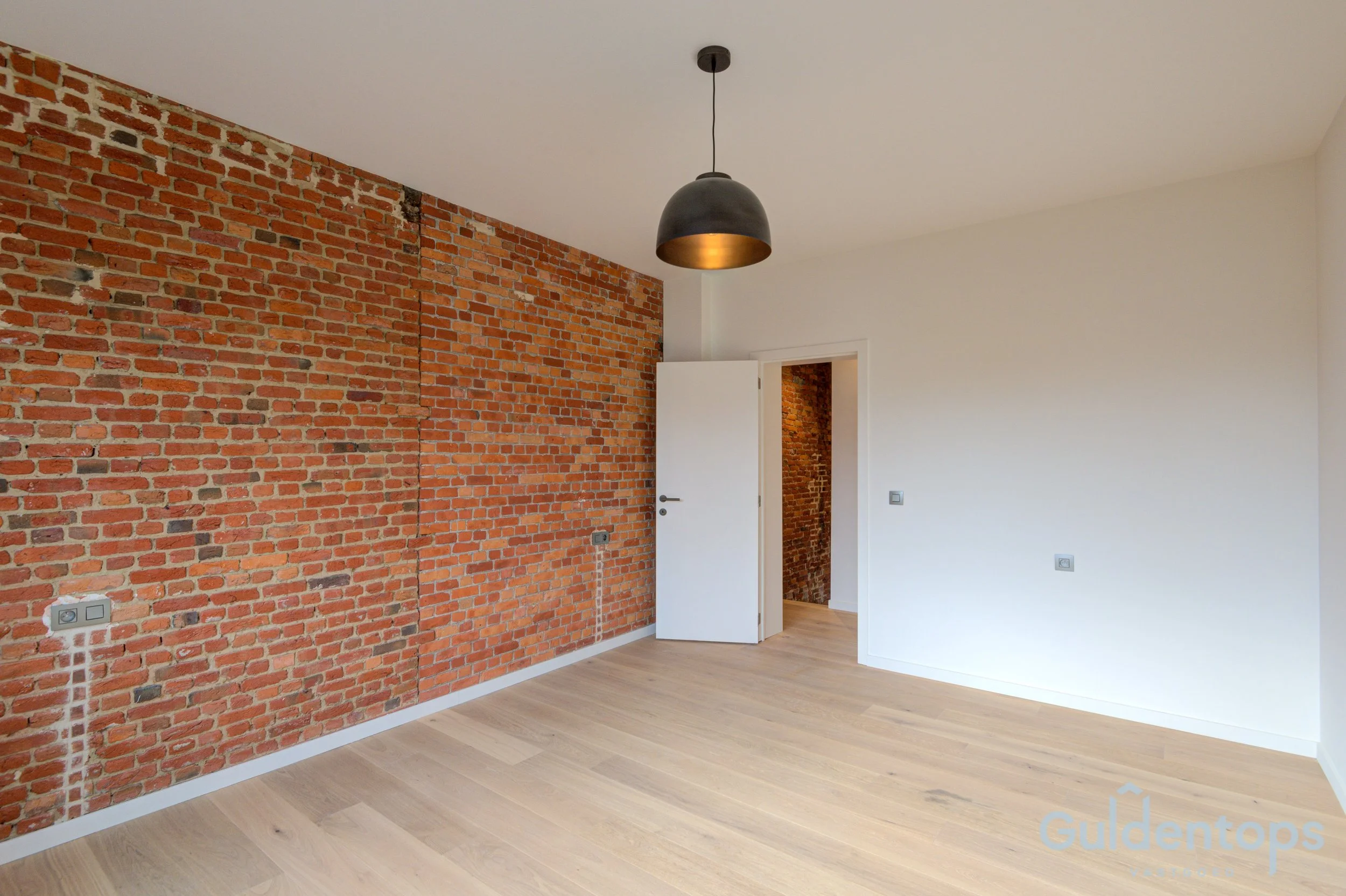 2025-12-31 GS-Berchem-Smaragdstraat 31 Foto 03 RS.JPG