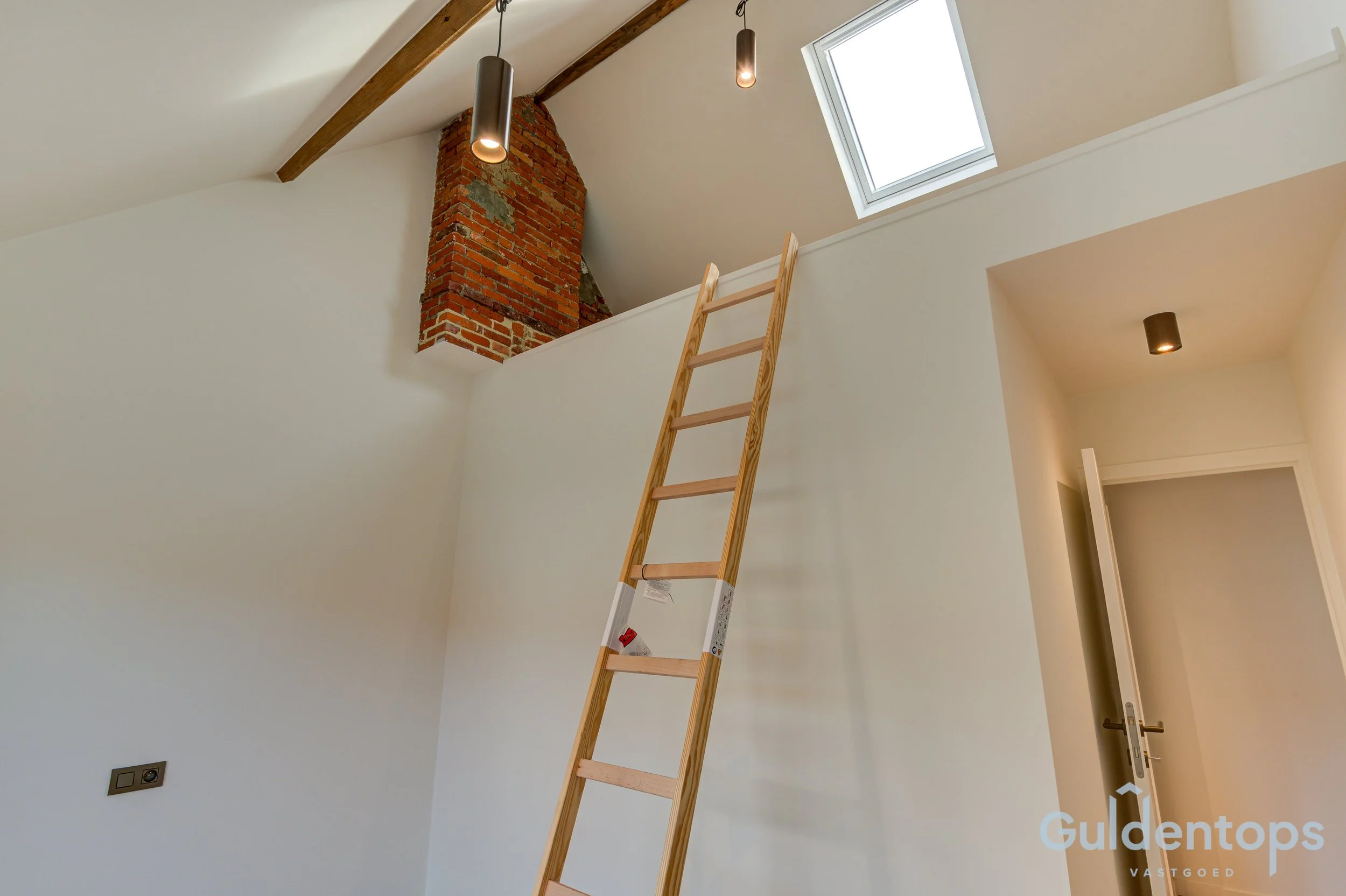 2025-12-31 GS-Berchem-Smaragdstraat 31 Foto 08 RS.JPG