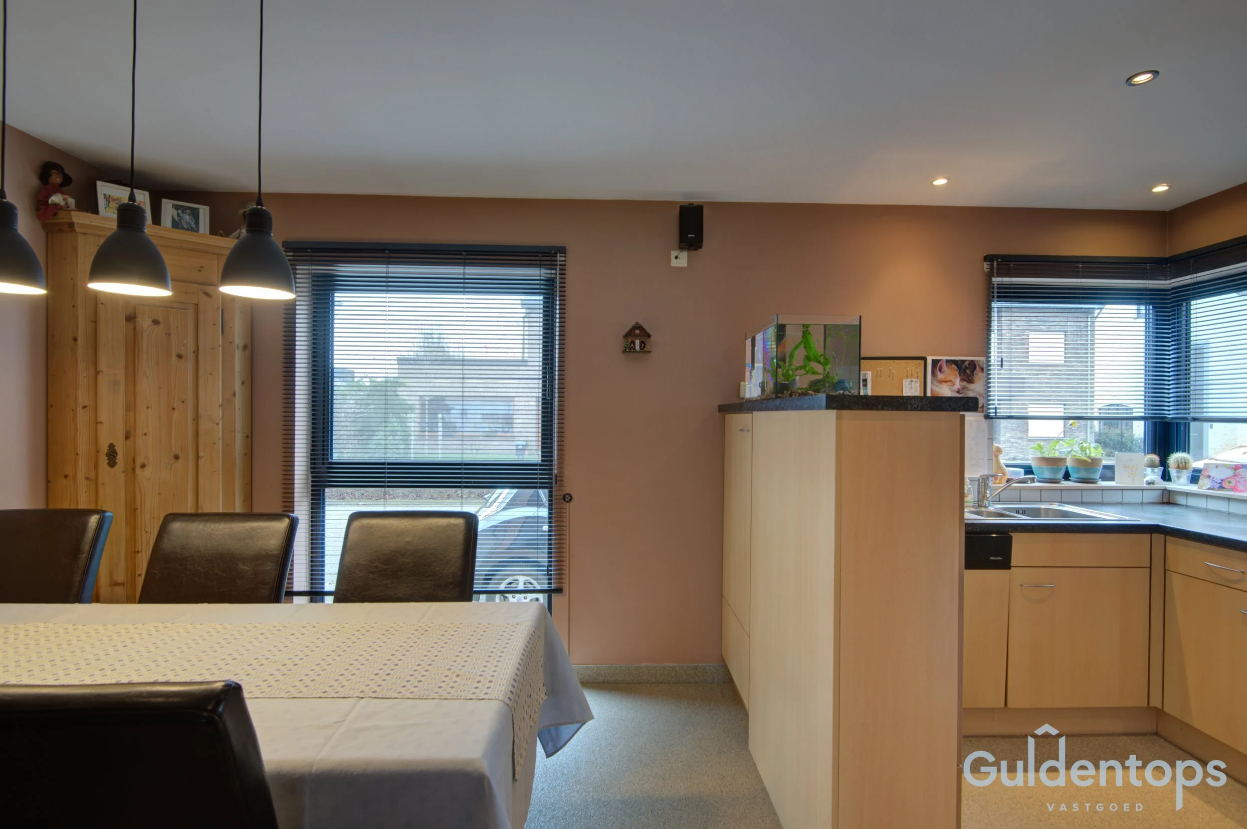 2026-02-24 GS-Duffel-Bloemenstraat 49 Foto 01 RS.JPG