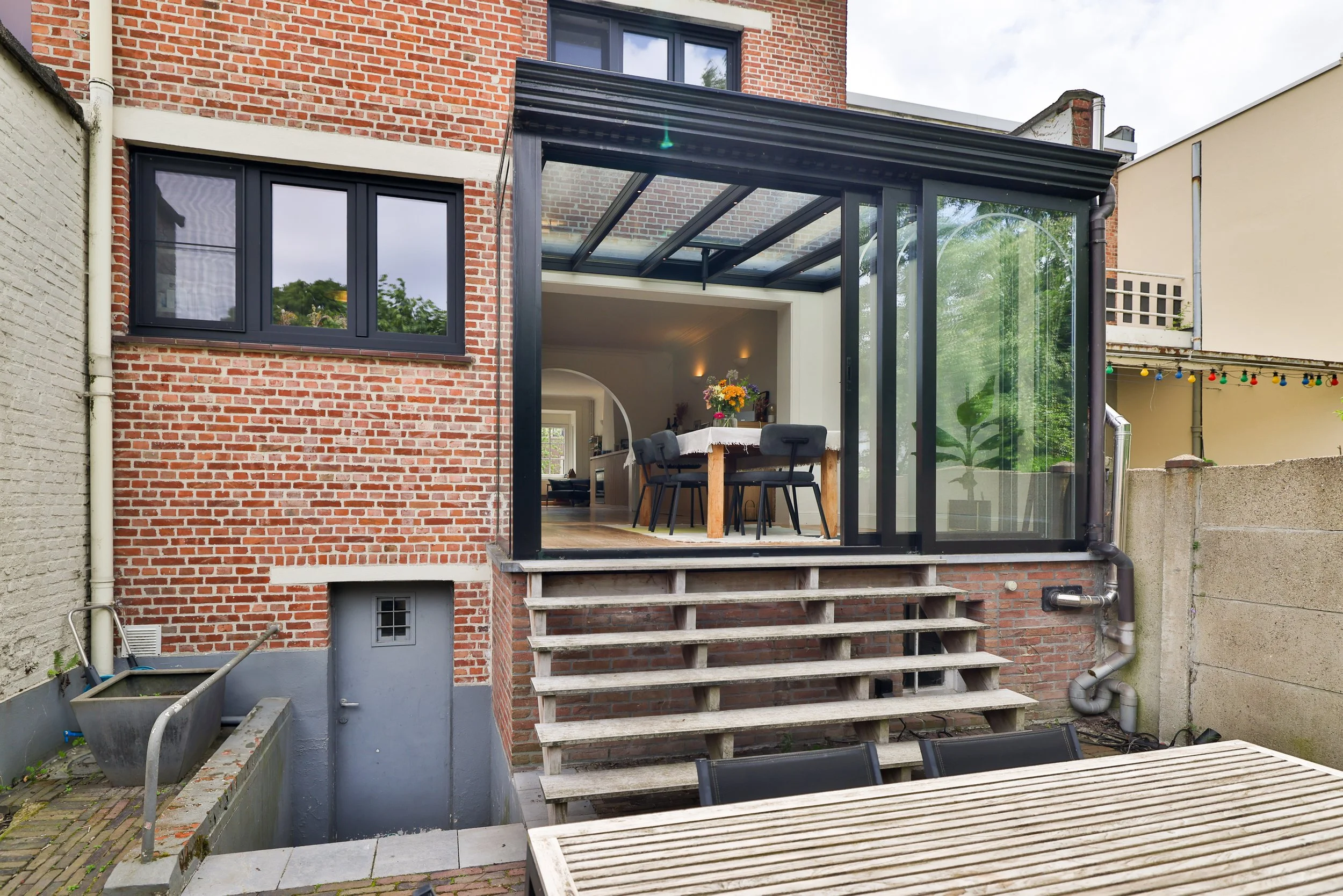 Juliana De Vriendstraat 26-28.jpg