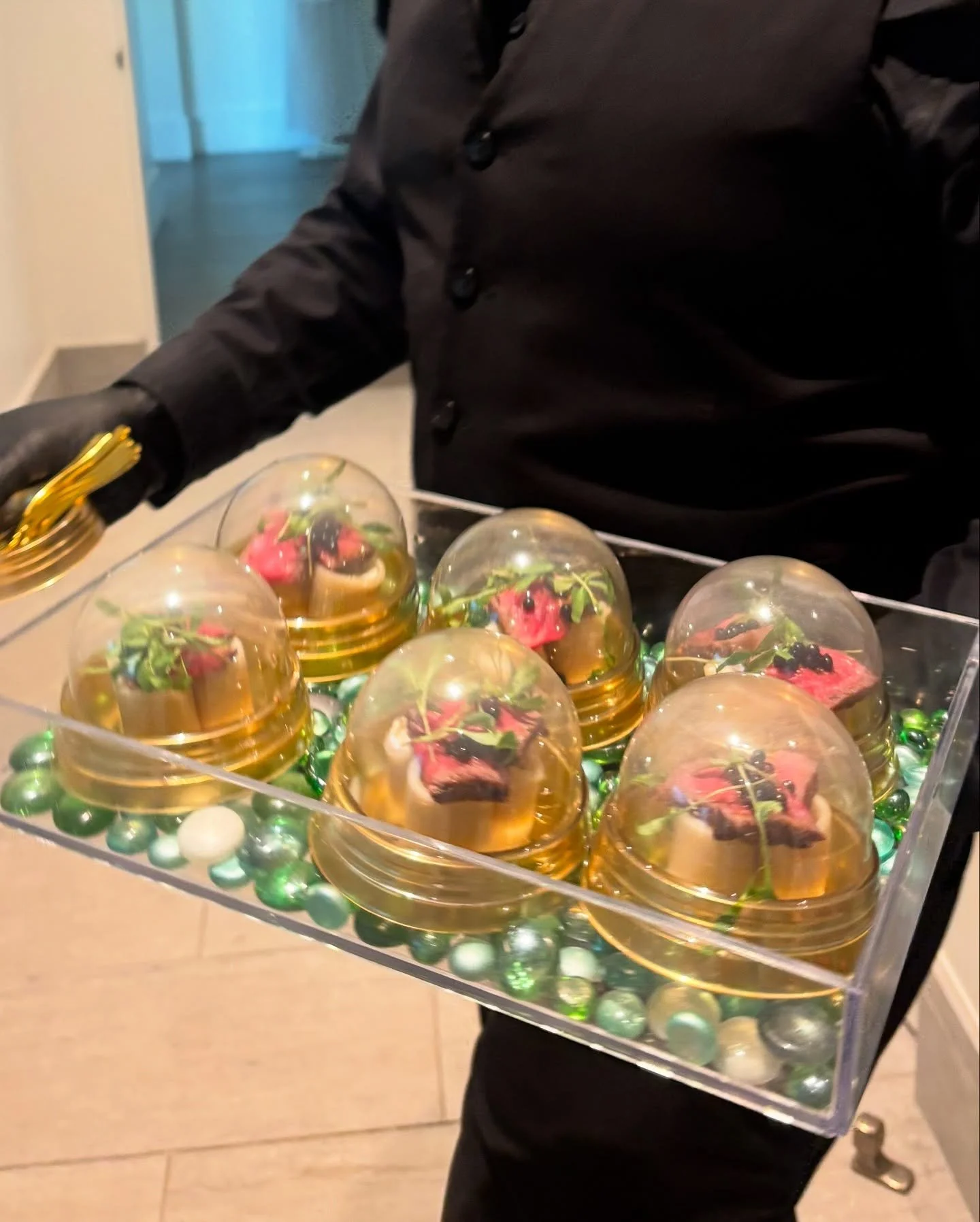 Josh Green&rsquo;s signature truffle cream cheese&ndash;stuffed rigatoni, topped with seared wagyu &mdash; served in a golden dome on a bed of green pearls.

A fully luxurious appetizer designed to be enjoyed in just a few bites, this dish is kept wa