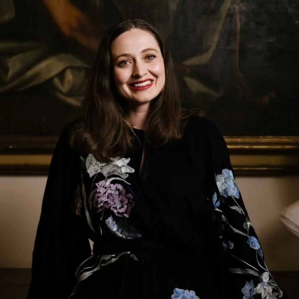 Come see me talk ‘from medieval banquets to AI bistros’ at the Clifton Lit Fest in Bristol! I’ll be in conversation with the fabulous @jennychandleruk on Saturday 15th November 3pm. Tickets via link in bio (scroll to ‘upcoming