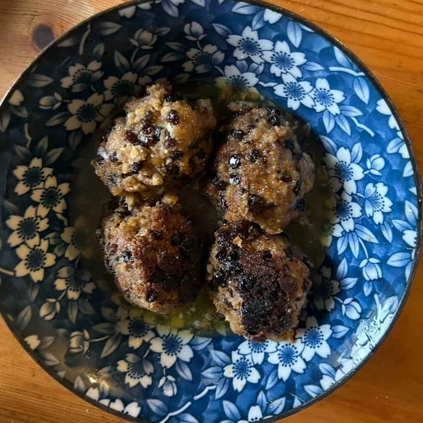 You&rsquo;ve heard of Yorkshire Puddings, a much- loved feature of Sunday roasts. Perhaps you&rsquo;ve even heard of a Berkshire Bacon Pudding, a roly-poly filled not with jam but with bacon and onions. But what about an Oxford Pudding? Let me know i