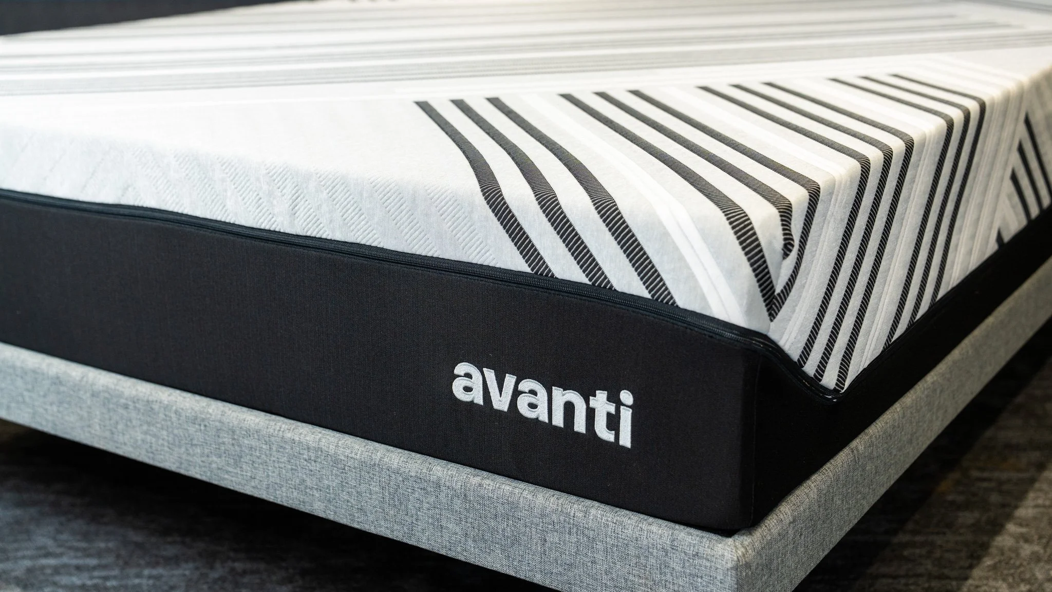 A7402989 Avanti F et SF.jpg