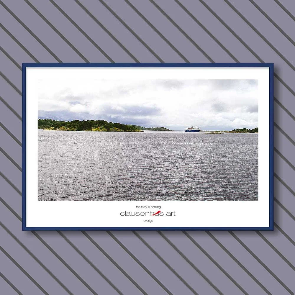 the-ferry-is-coming-copy.jpg