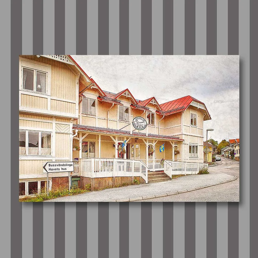 title: the beach hotel