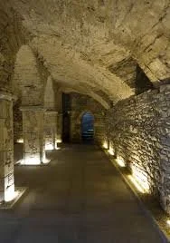 lights stone waterford museum.jpeg