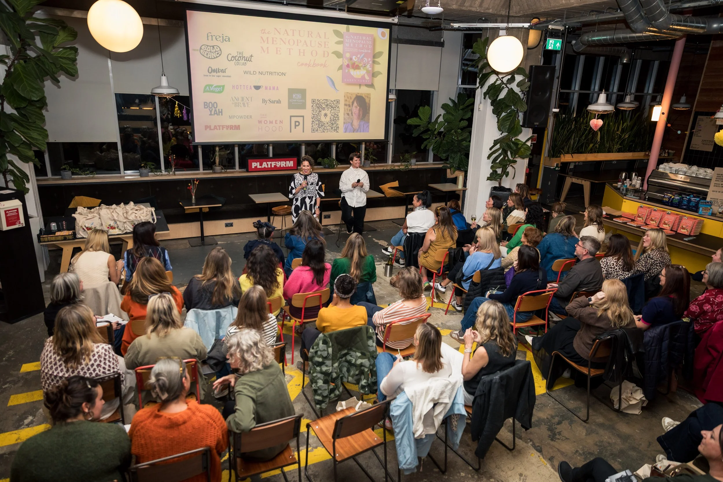 Brighton-Hove-MENOPAUSE-EVENT-PLATFORM9-Karen-Newby-8192.jpg