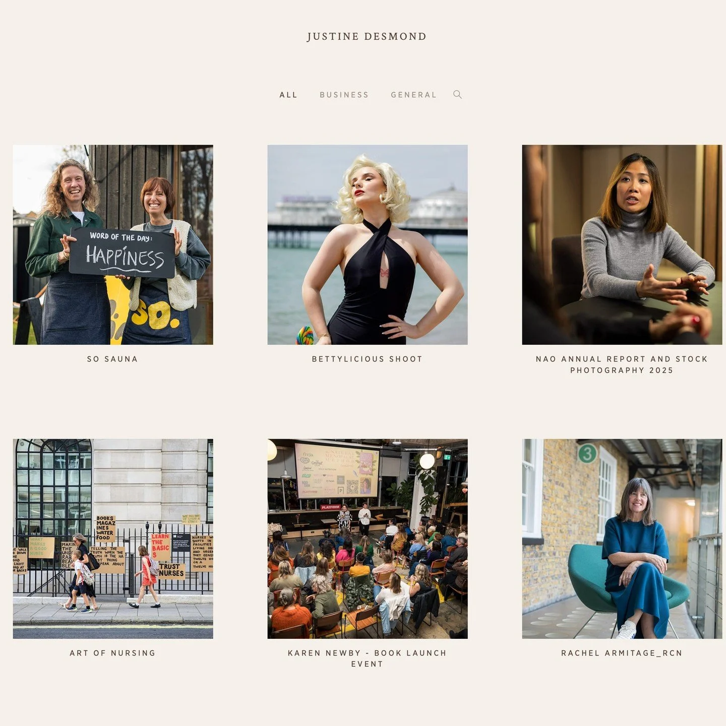 When we work together I put all of your images into a Pic Time gallery. You will receive a link to the gallery and in one simple click you can access your images. You can veiw them, share them and download them in high + web resolutions.
.
My systems