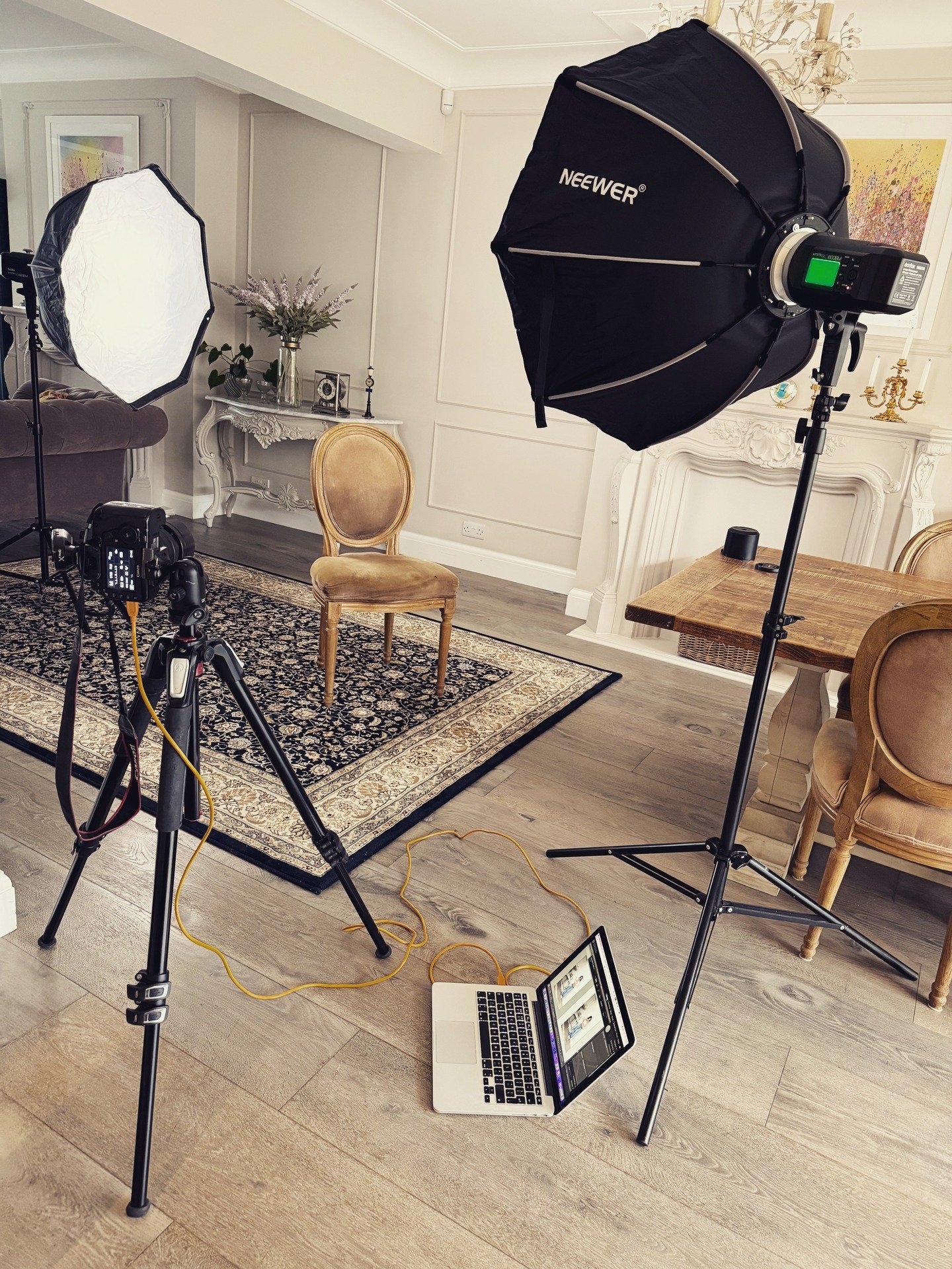 If you've ever had a tether fail, my latest blog post is for you!!! After a lot of head scratching I've FINALLY found the root cause of the issue and it's probably not what you think!

#tethertools #photographytips