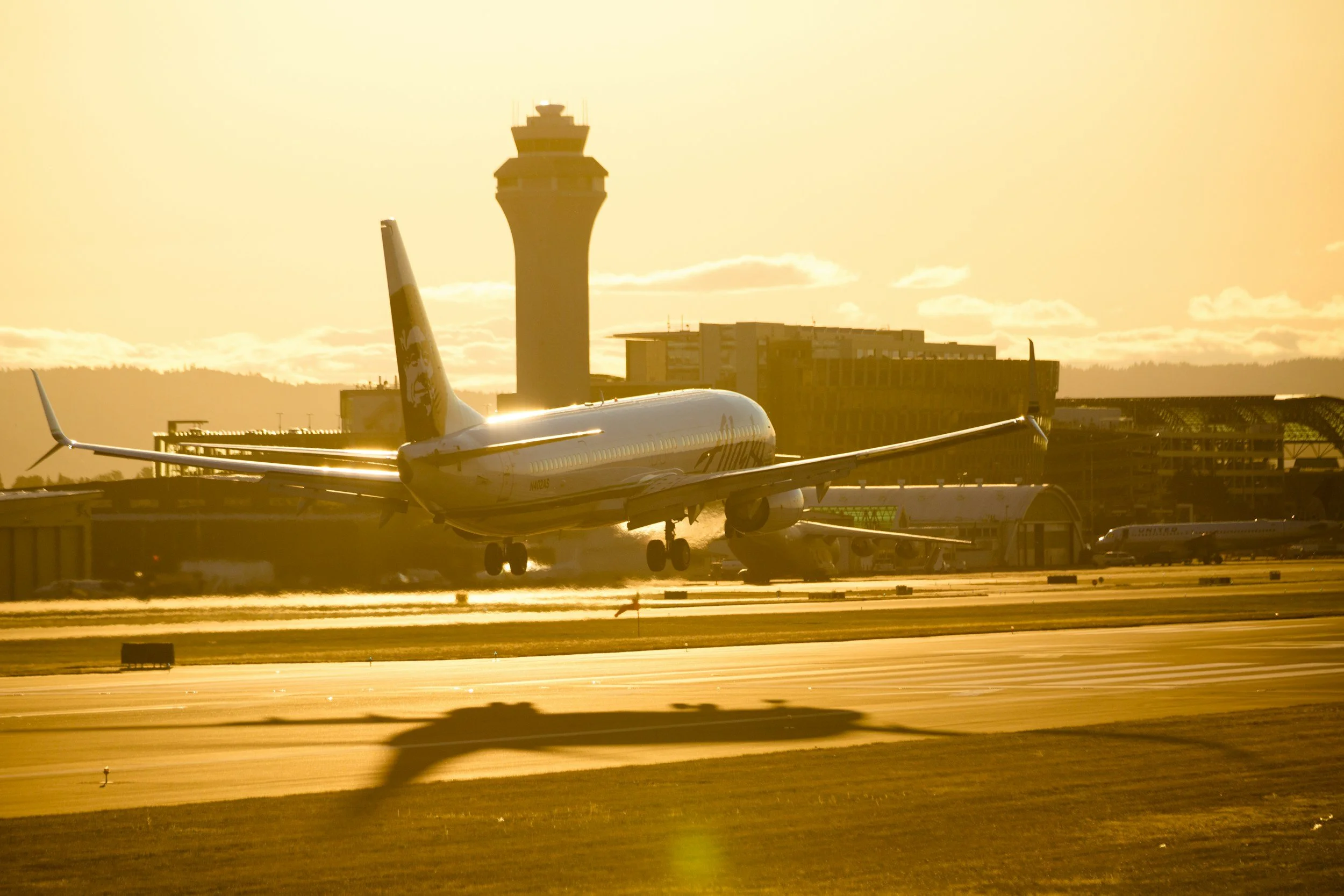 FAA’s Funding Windfall Triggers Procurement Surge — But Can the Agency Keep Up?