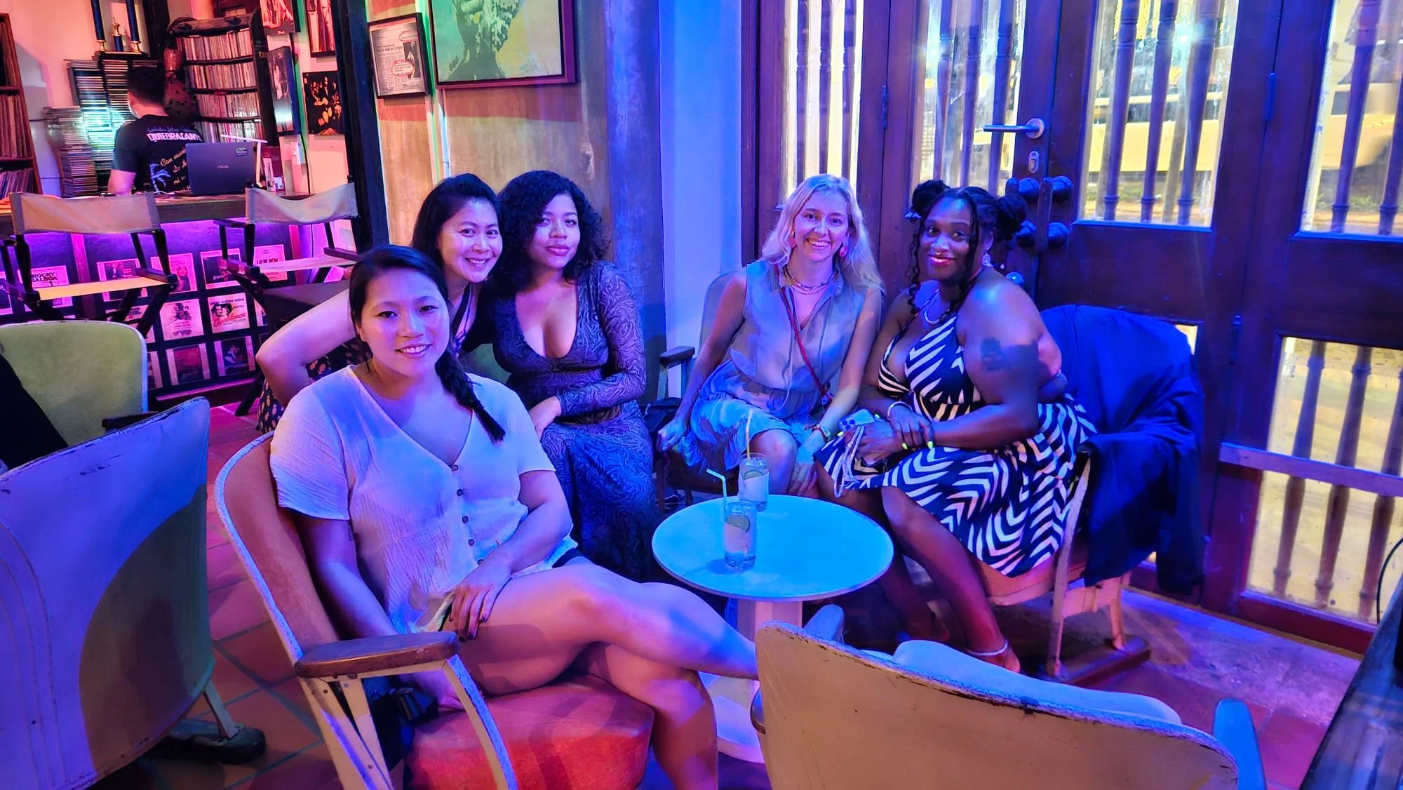 Small Group Travel with Under30Experiences in Colombia