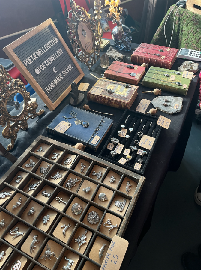 Halloween in Edinburgh_Witchcraft Market