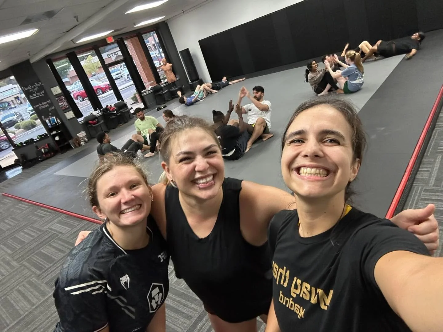 fight-club-fitness-birmingham-krav-maga-smiling-students-01.jpg.jpg