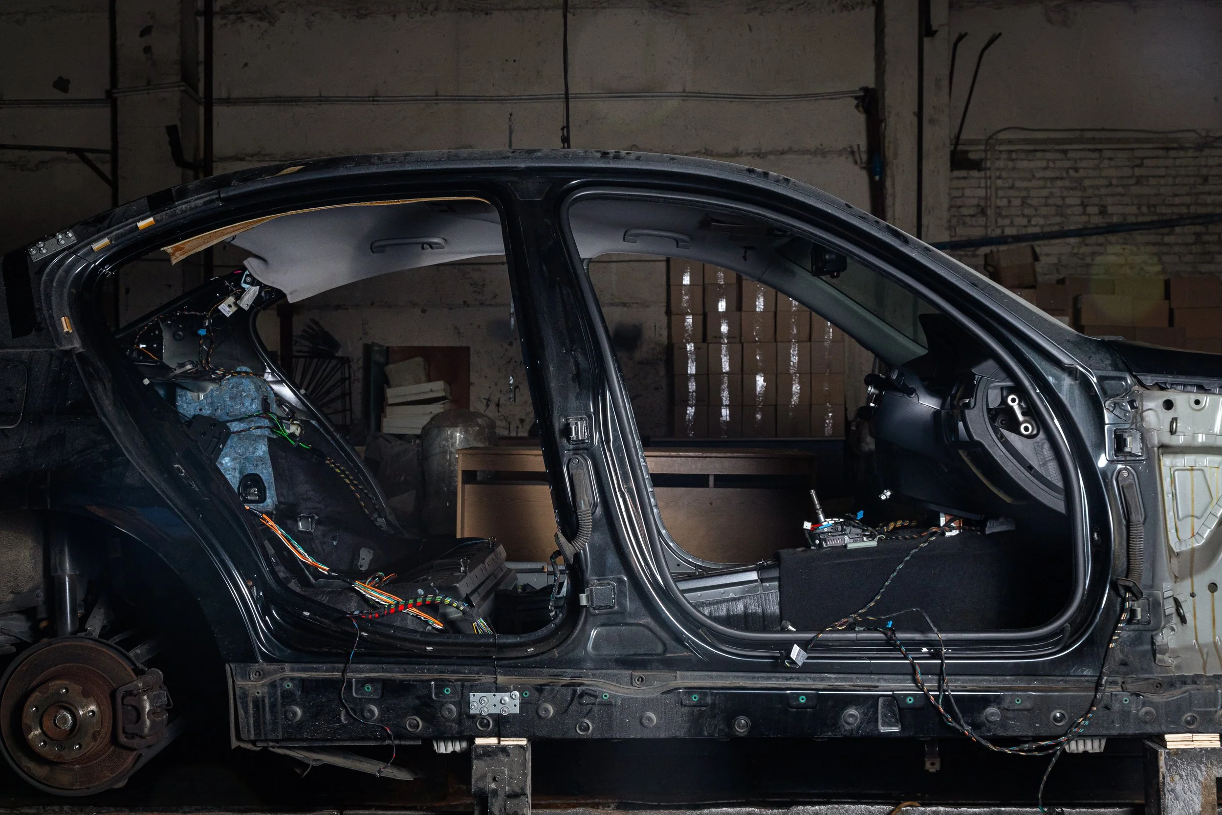Frame Damage vs. Cosmetic Damage: How to Tell the Difference After a Collision