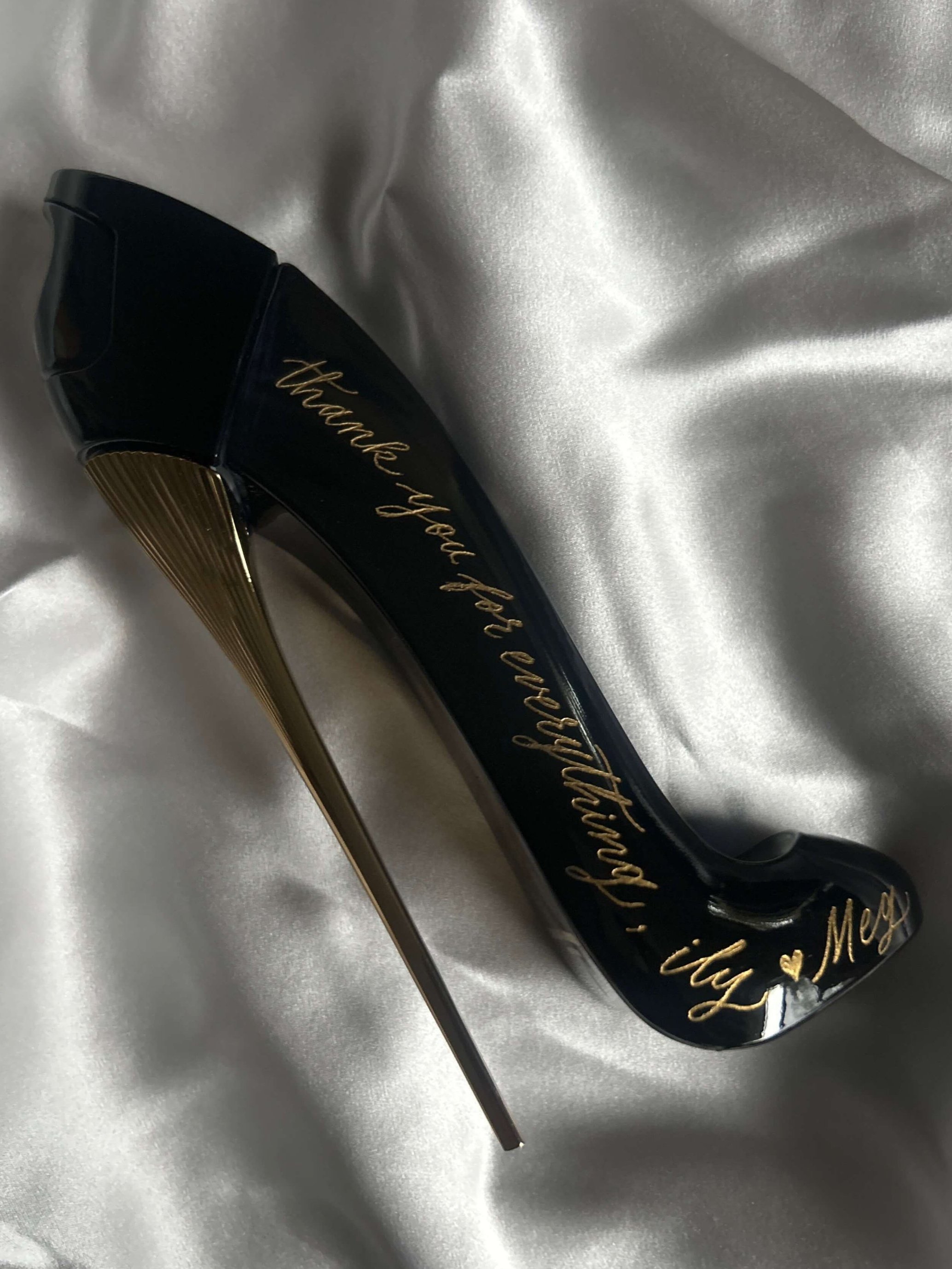 monterey-san-jose-calligraphy-engraved-carolina-herrera-good-girl-perfume-personalized-wedding-gift-for-maid-of-honor-heirloom-ink-studio-alishia-nastas.jpg