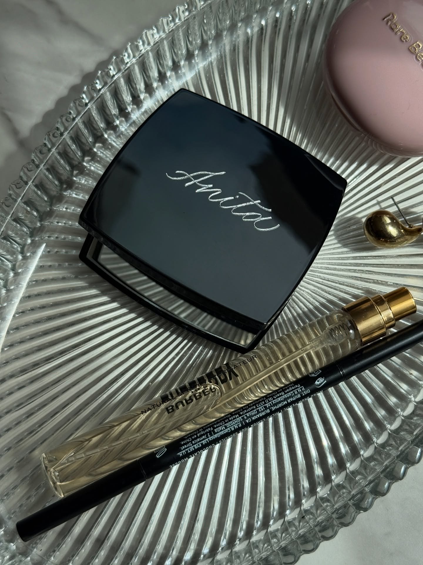 📷 Studio Snapshots | My Favorite Engraving Photos from the Past Few Weeks 🤍

I know everyone&rsquo;s saying it, but truly, how is this year flying by so fast?!! May disappeared in a blur, and I never got around to posting a proper wrap-up. So I&rsq