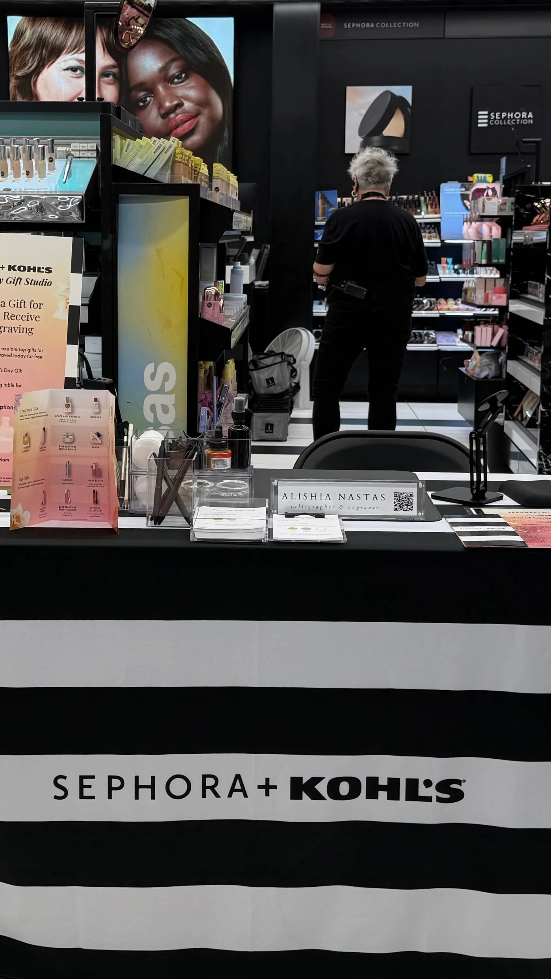 sephora-kohls-engraving-station-setup-edwardsville-il-heirloom-ink-studio.jpg