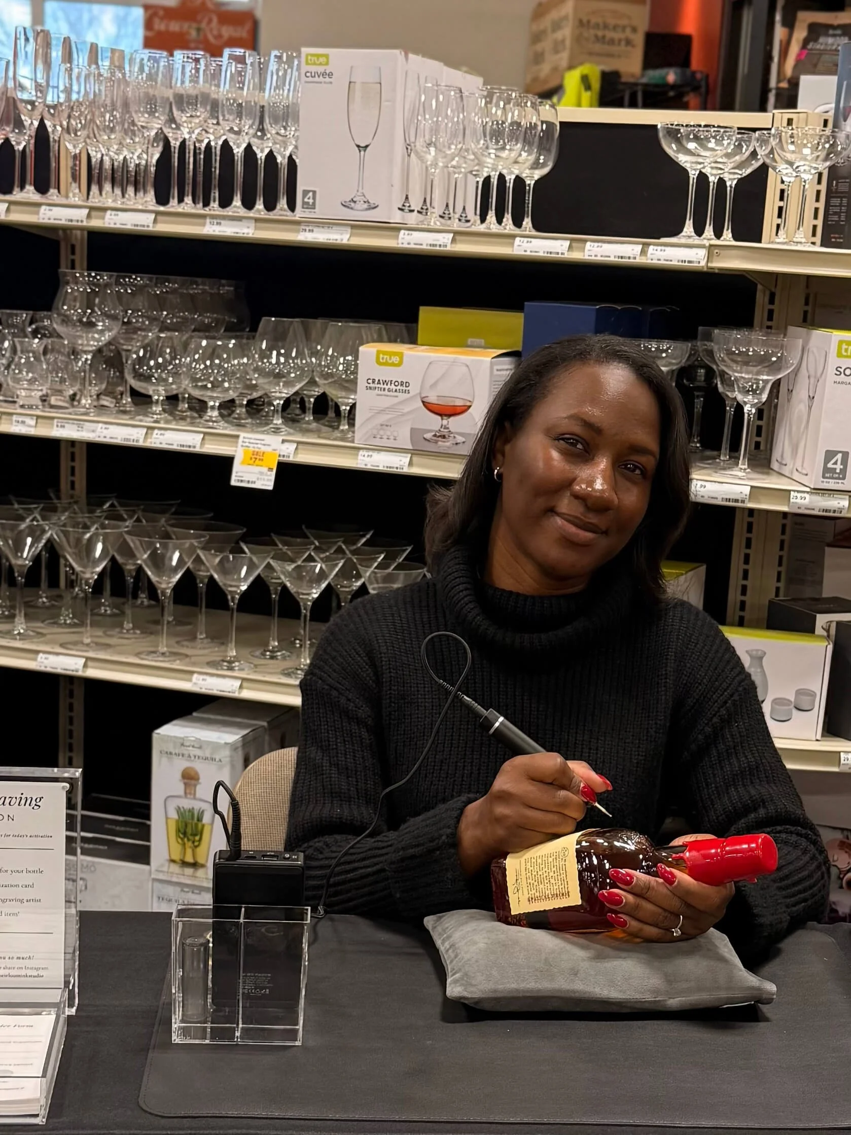 Everything You Need to Know About Hiring a Live Event Engraver and Calligrapher in St. Louis, Missouri
