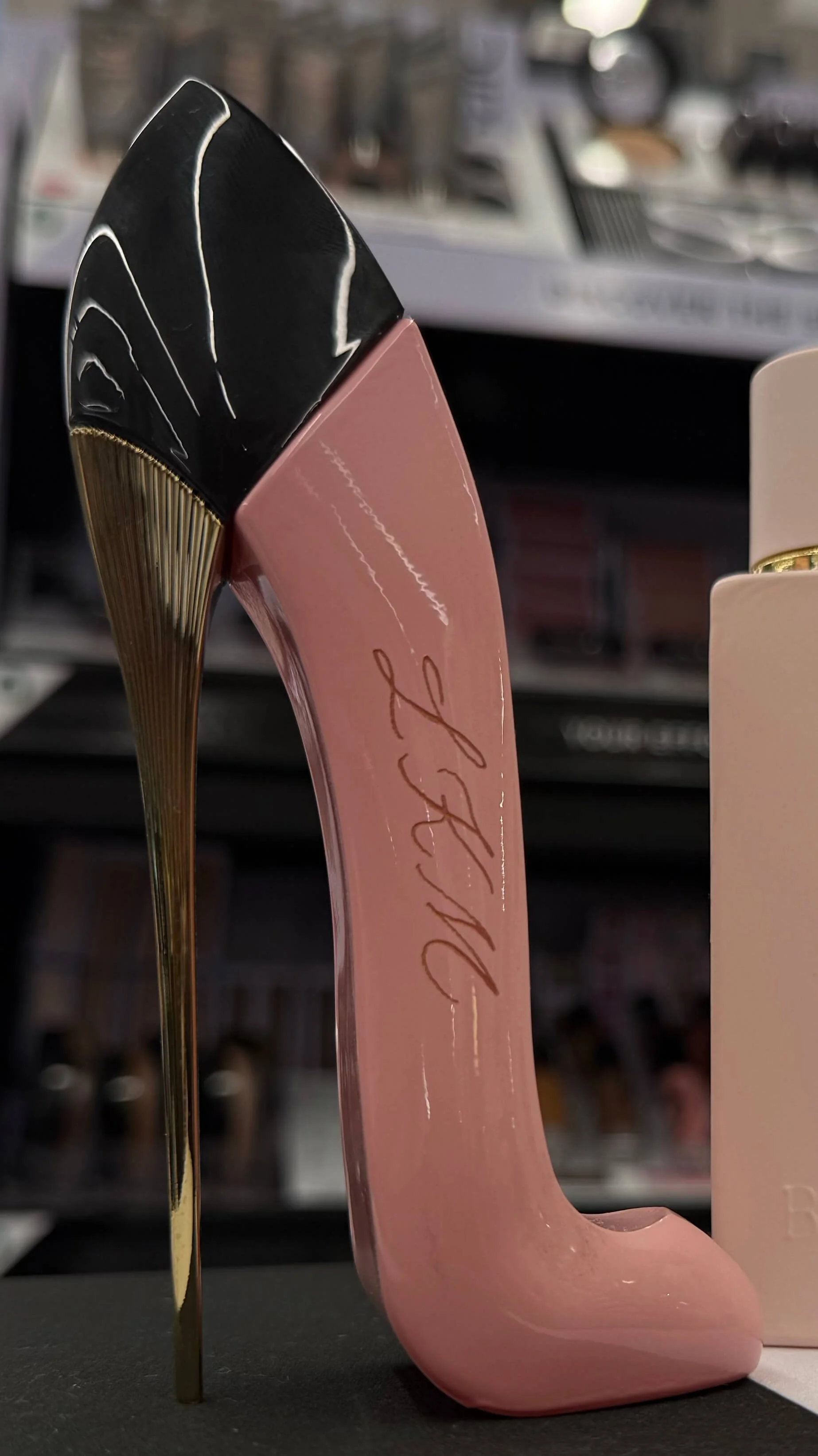 Live Retail Engraving for Store Events and Brand Activations in St. Louis