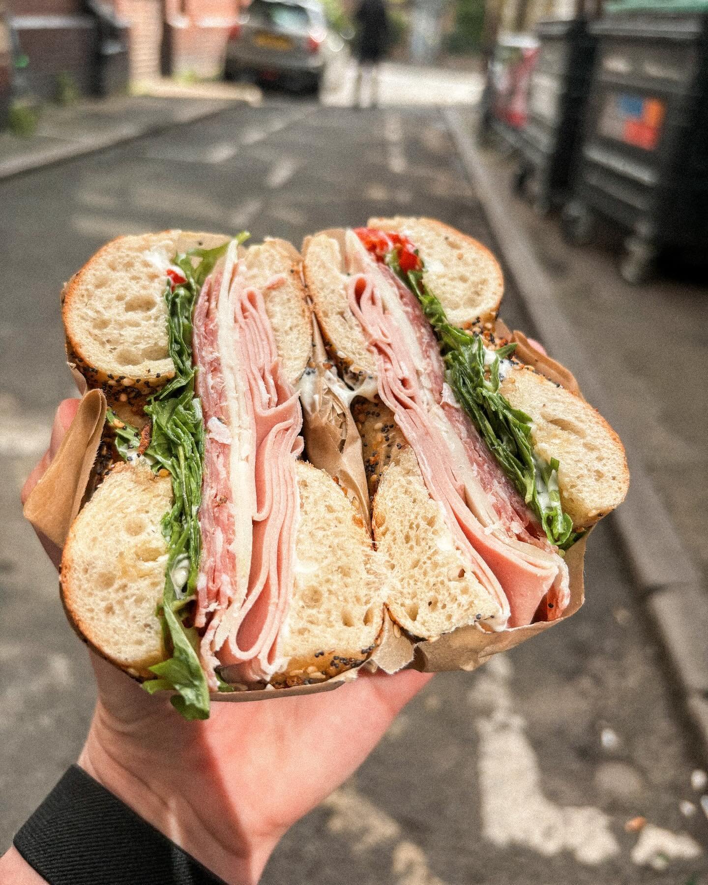 Back on the 🐎!

English summer not playing along. Emotional support bagels needed now more than ever. Eternally grateful for @paposbagels blessing us with something more than half decent. 

Read about it, cause I know you&rsquo;re not outside enjoyi
