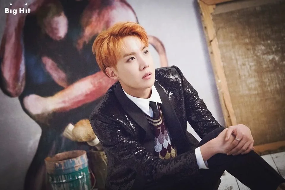 161006 [STARCAST] Soar high! BTS 2nd full-album 'WINGS', Jacket Shooting (22).jpg