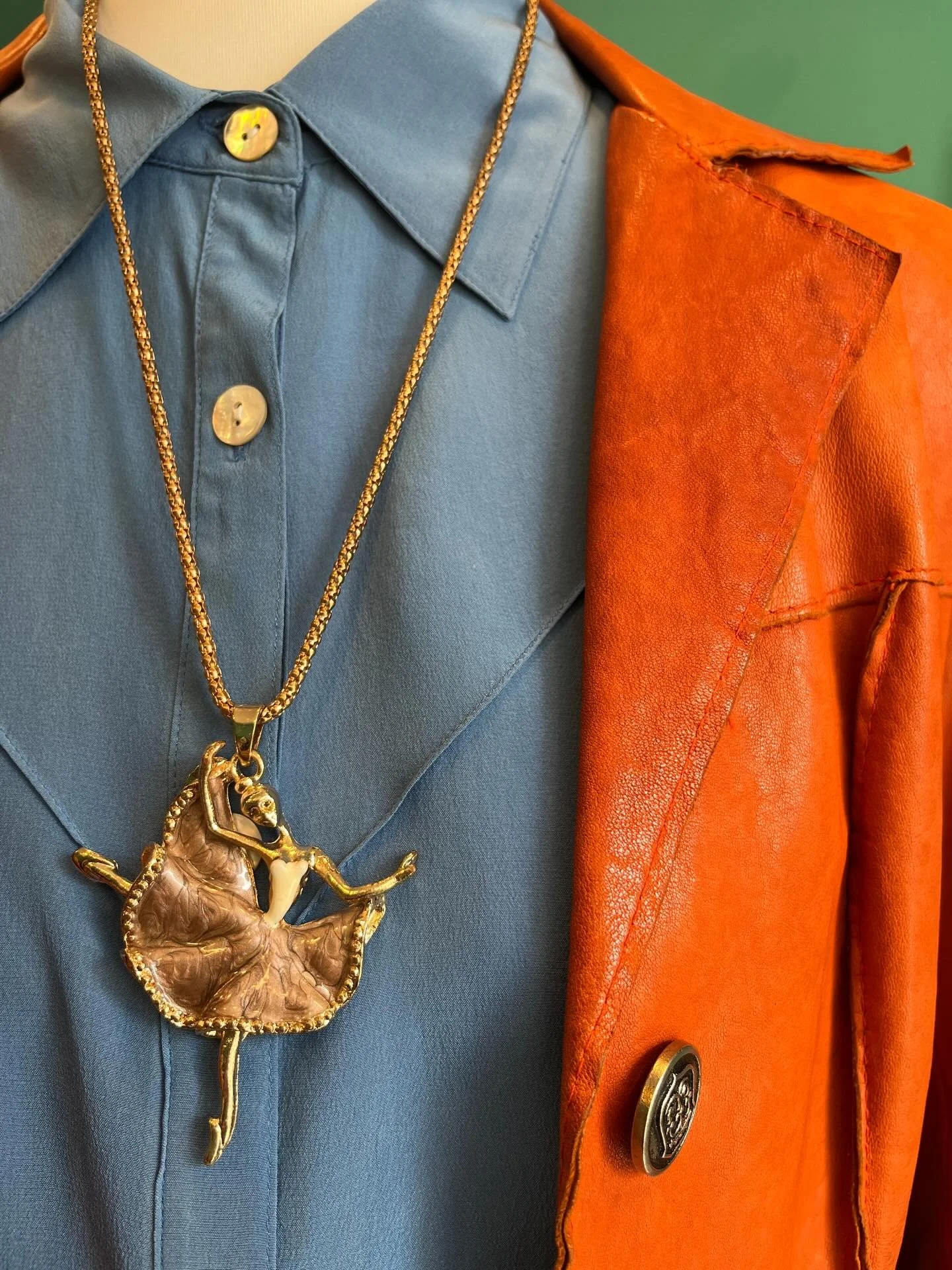 🌟 Gli outfit vintage di oggi 🌟