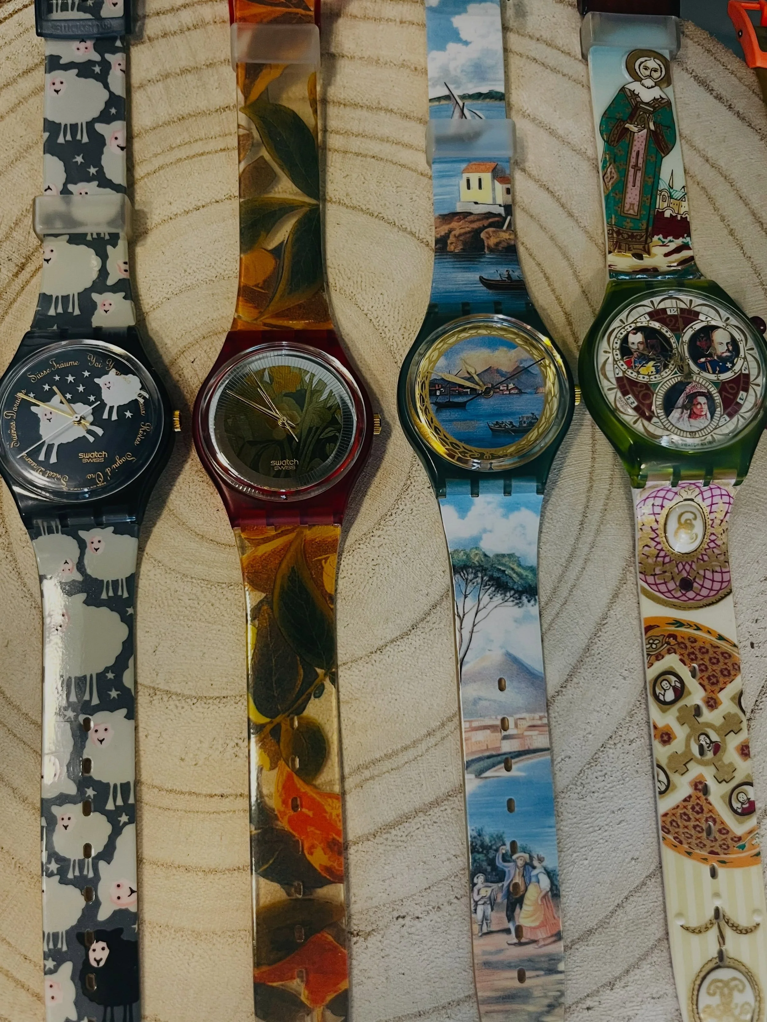 🌟 Swatch anni 90 🌟 
Alcuni dei bellissimi Swatch vintage anni 90 arrivati in queste settimane