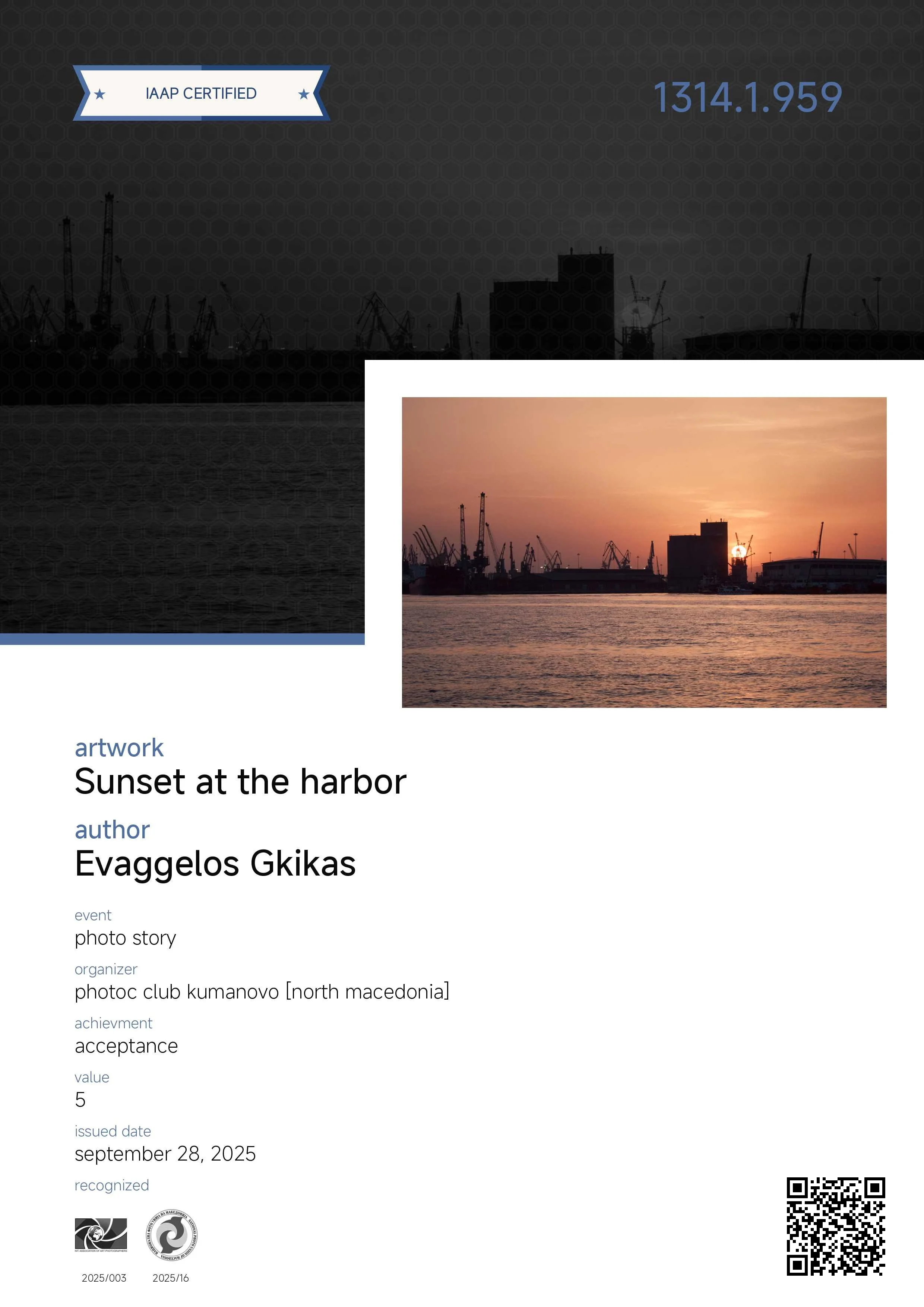 Evaggelos Gkikas (Greece) - Sunset at the harbor [I2].jpg