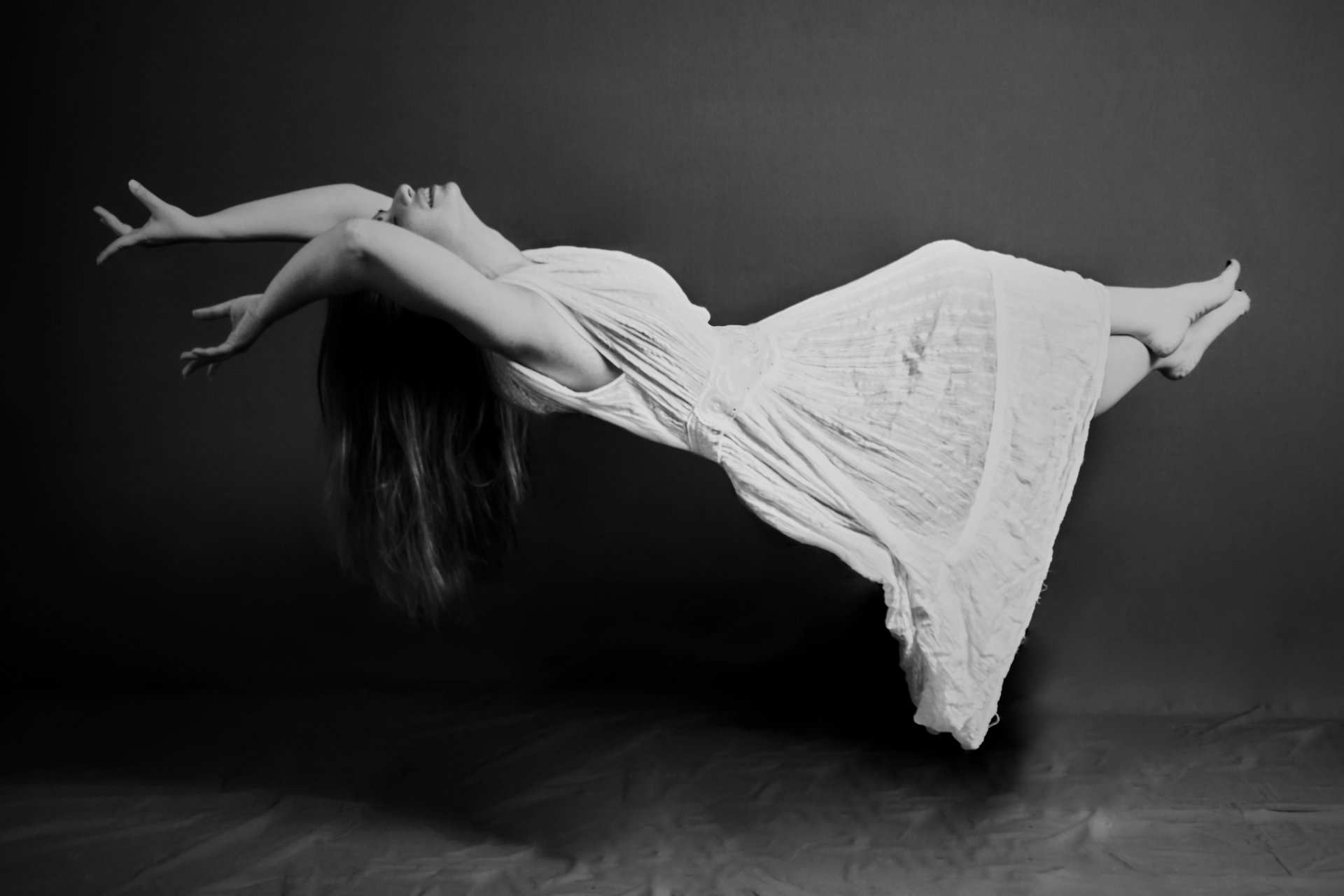 _T315627-bw-2 small.jpg