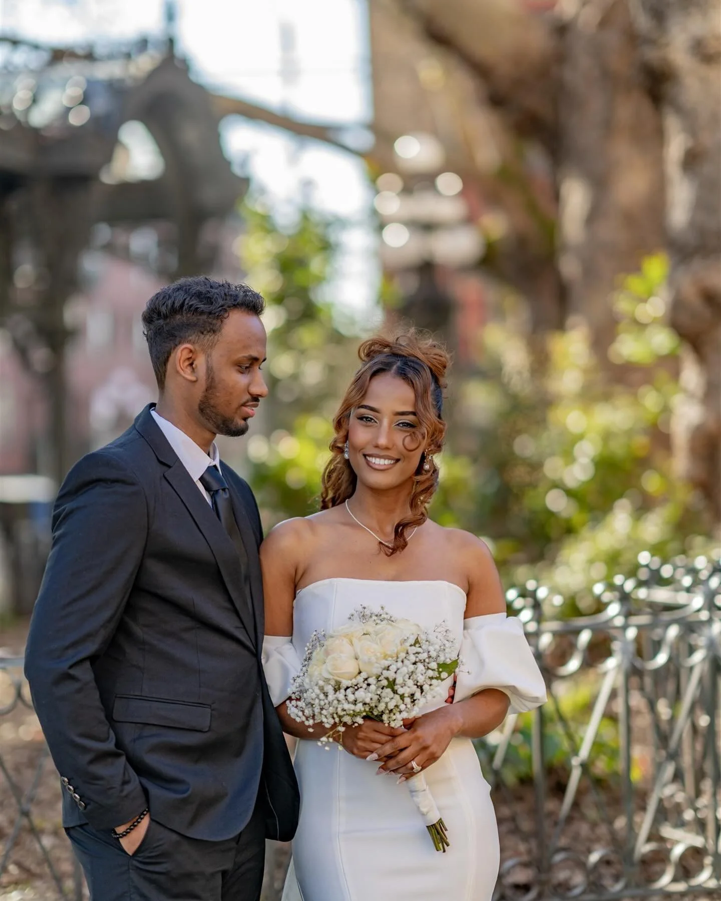 Obsessed with these two 🤍 #justeloped
#kelemphotography #seattlephotographer #elopementphotograher #seattle #portrait #habesha