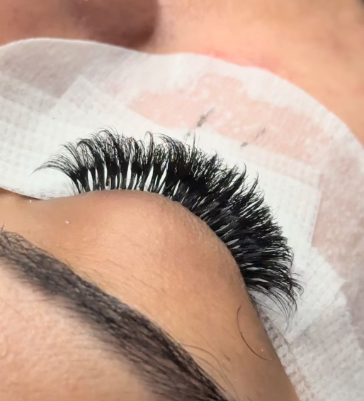 Perfectly Isolated top view of a Strip Lash Look Set