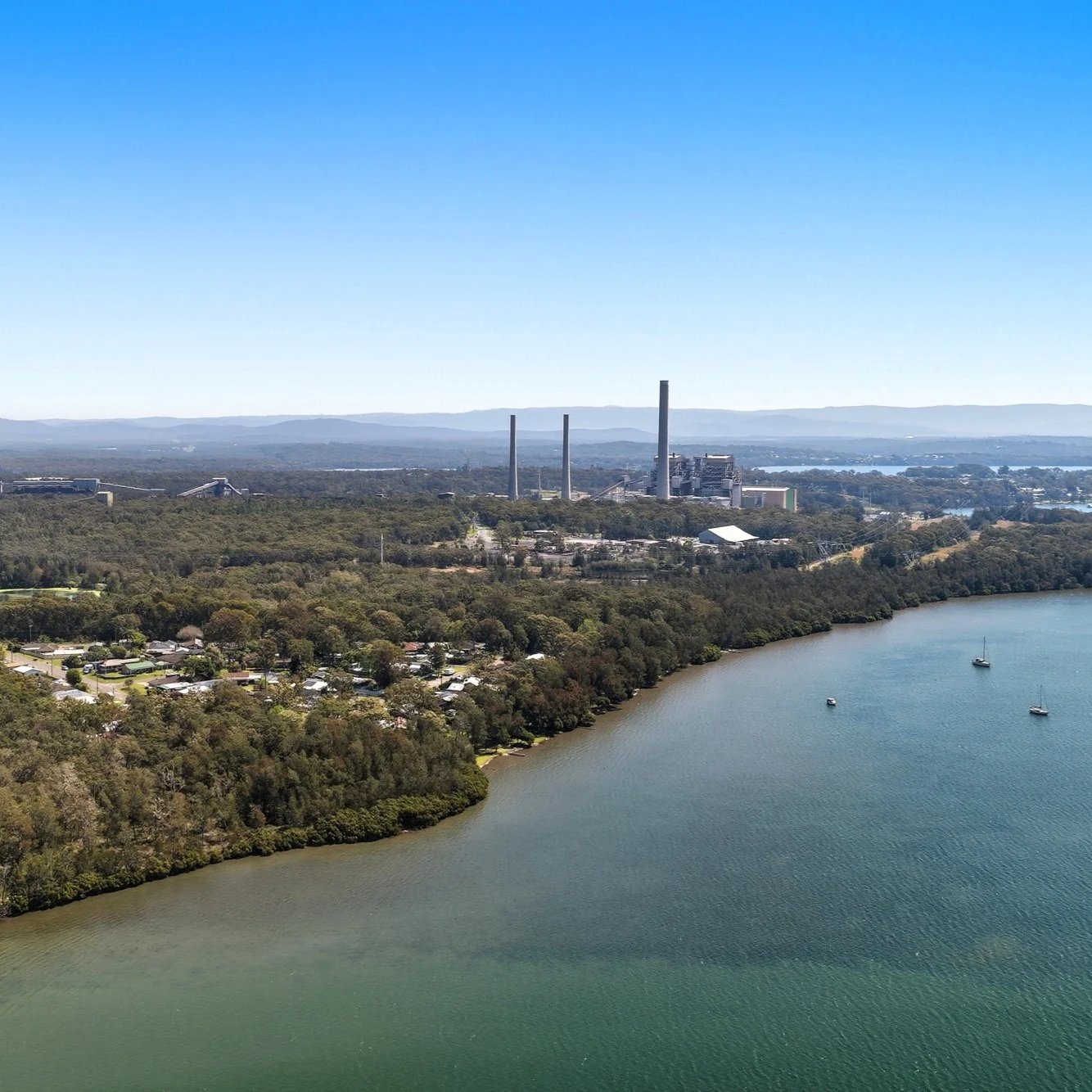 Listing Acquisition and Differentiation in Constrained Australian Housing Markets: