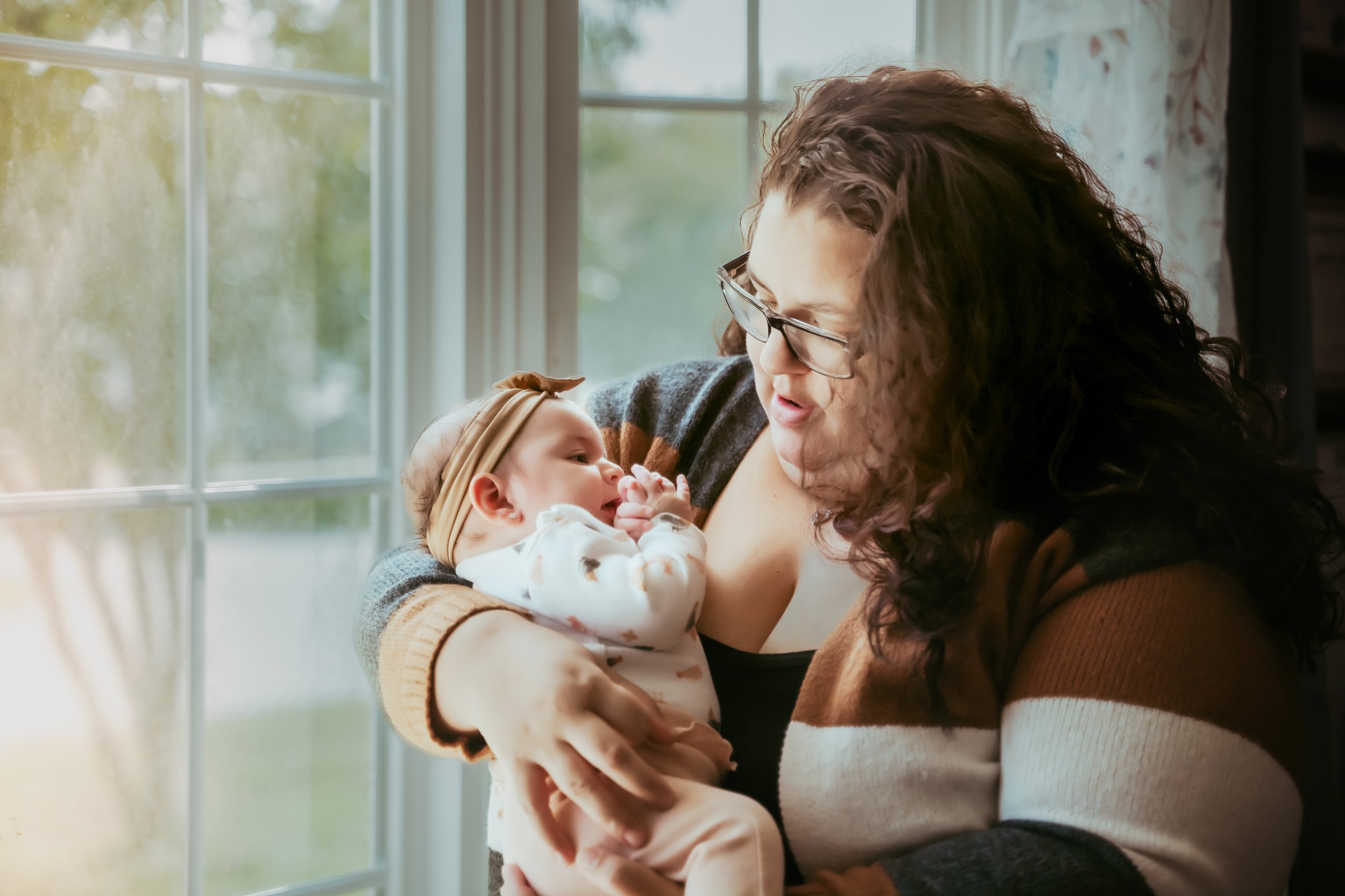 Newborn Baby In Home Family Photography - SoMD