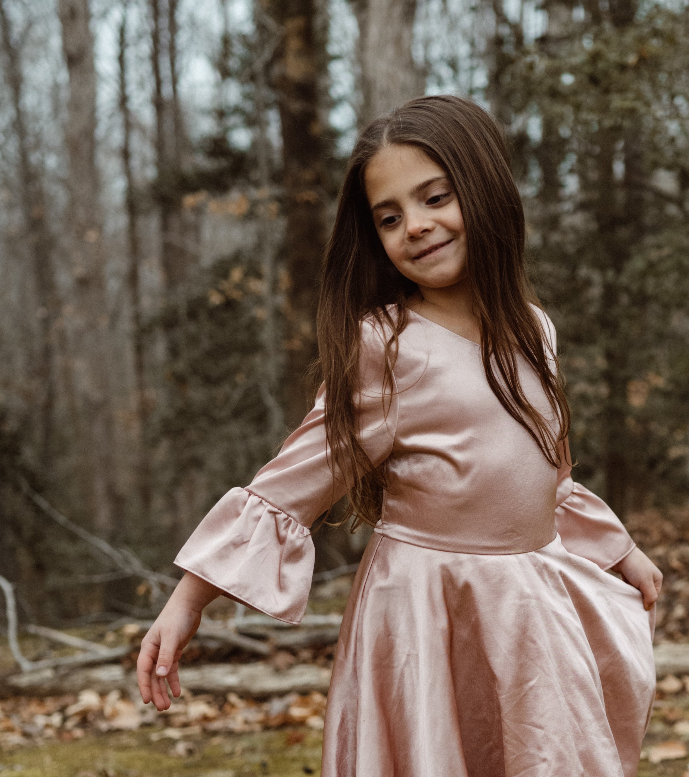 Child enjoying an outdoor family photography session in Southern Maryland
