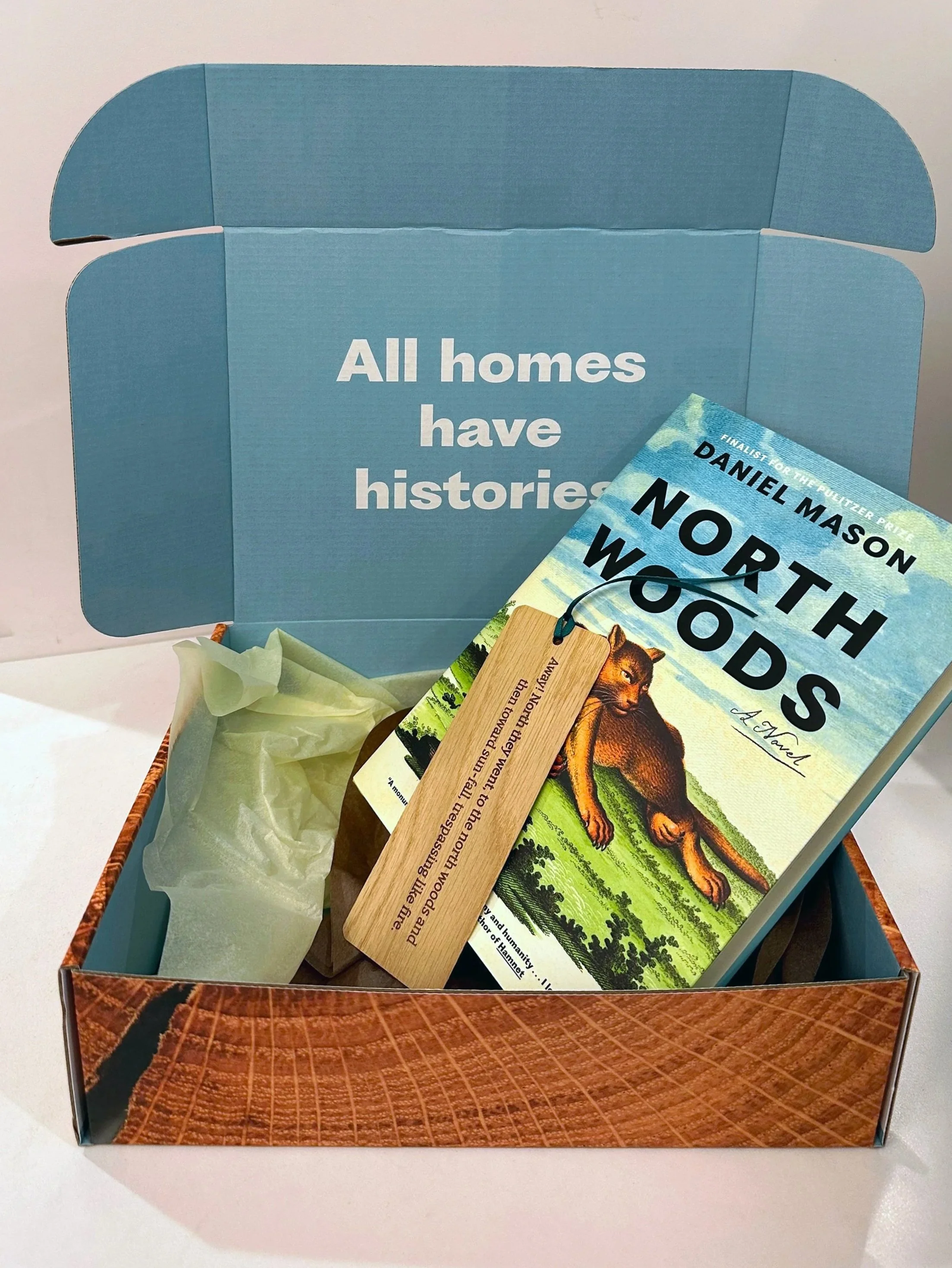 Influencer Box, Inside