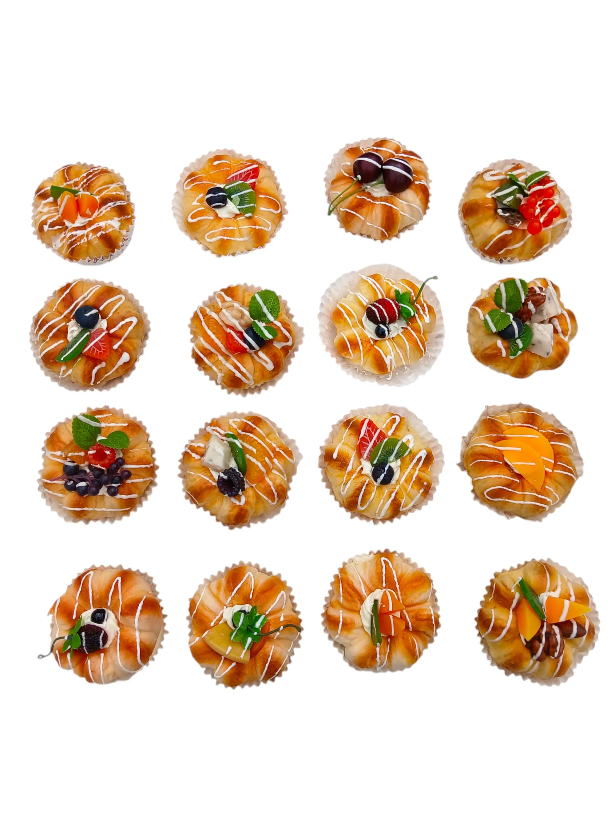 Round Fruit Danish Soft