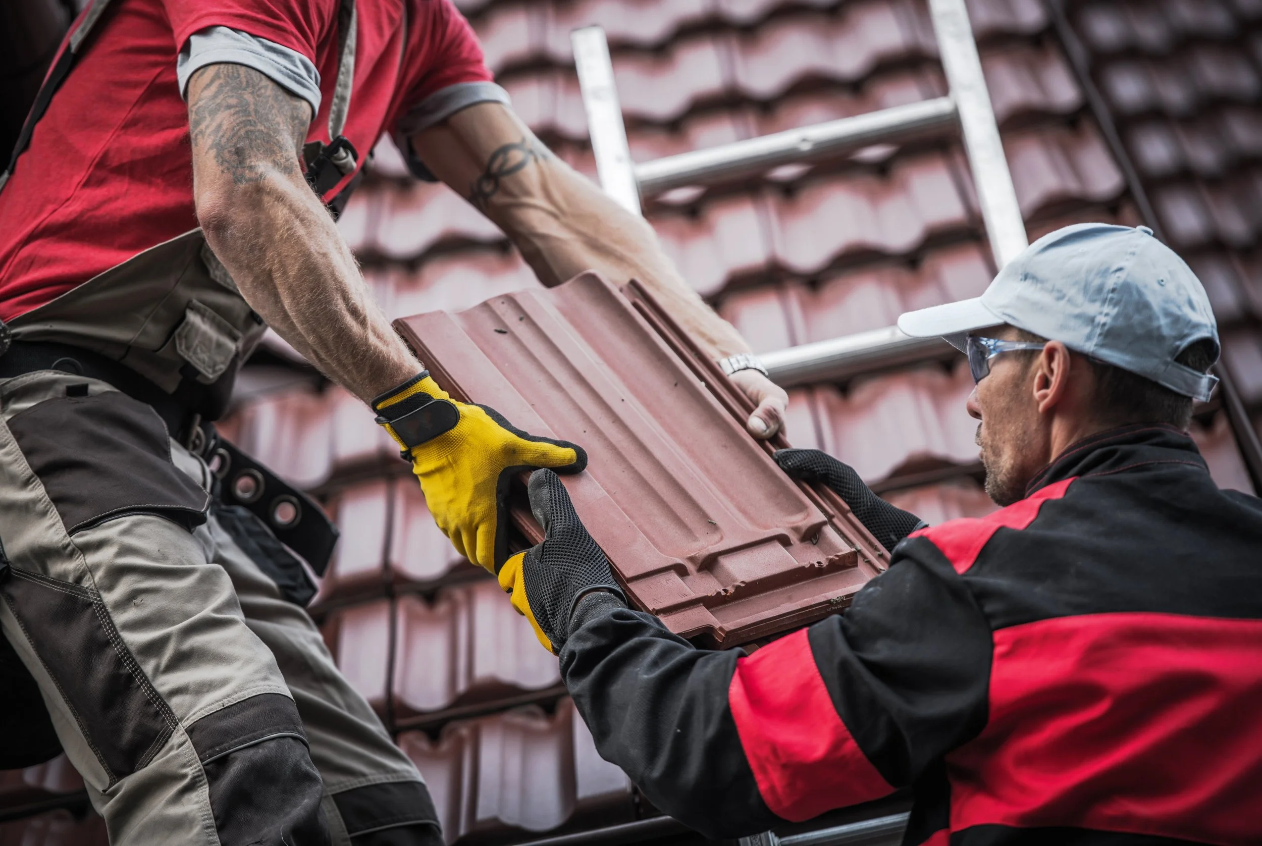 red-roof-tiles-installation-2023-11-27-05-32-21-utc.jpg