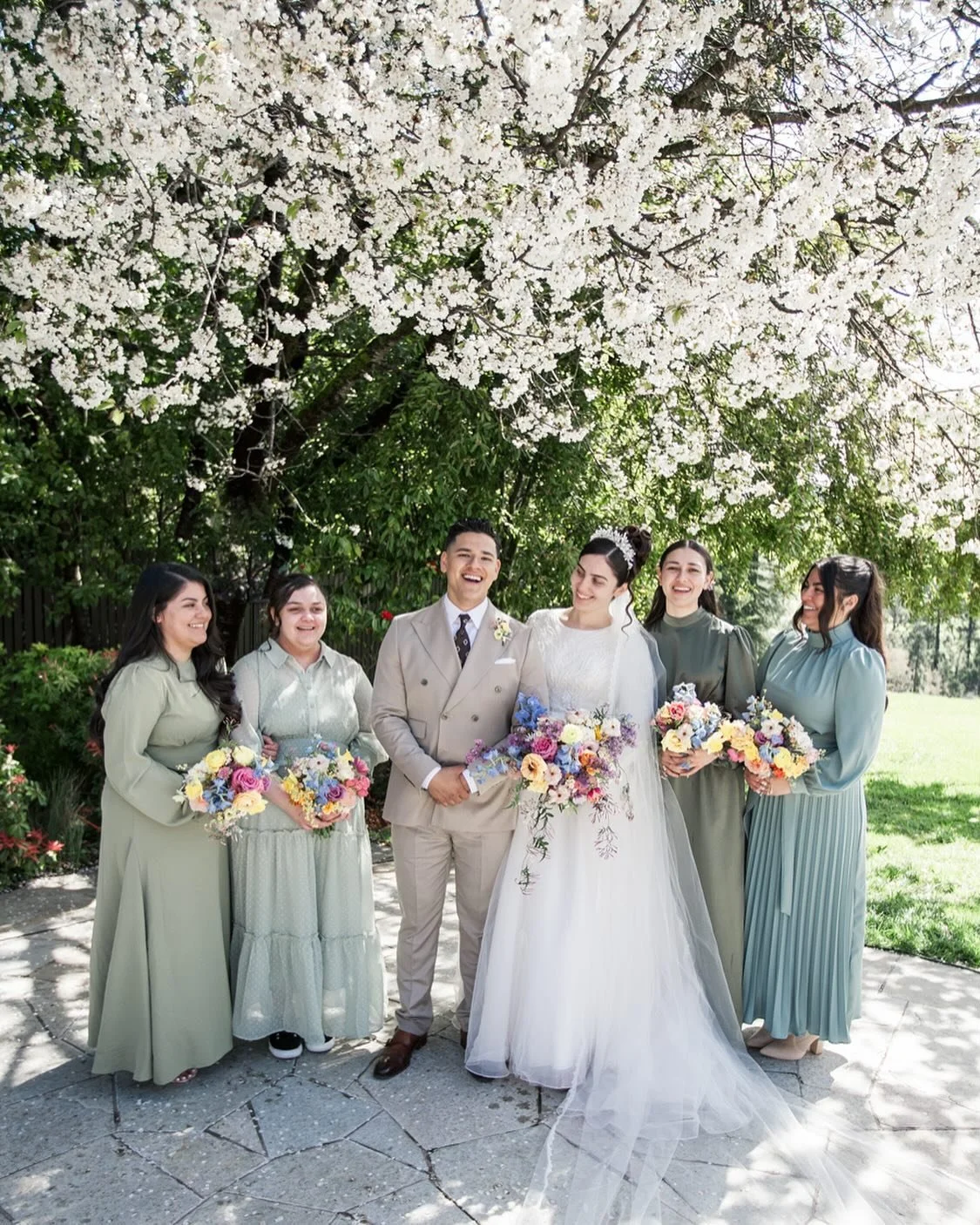 Bella &amp; Paul 💕 @lunapixeldept 

#memphisflorist #nashvileflorist #Nashvillewedding #memphiswedding #nashvileweddingdecor #nashvillefloraldesign #bridalbouquets