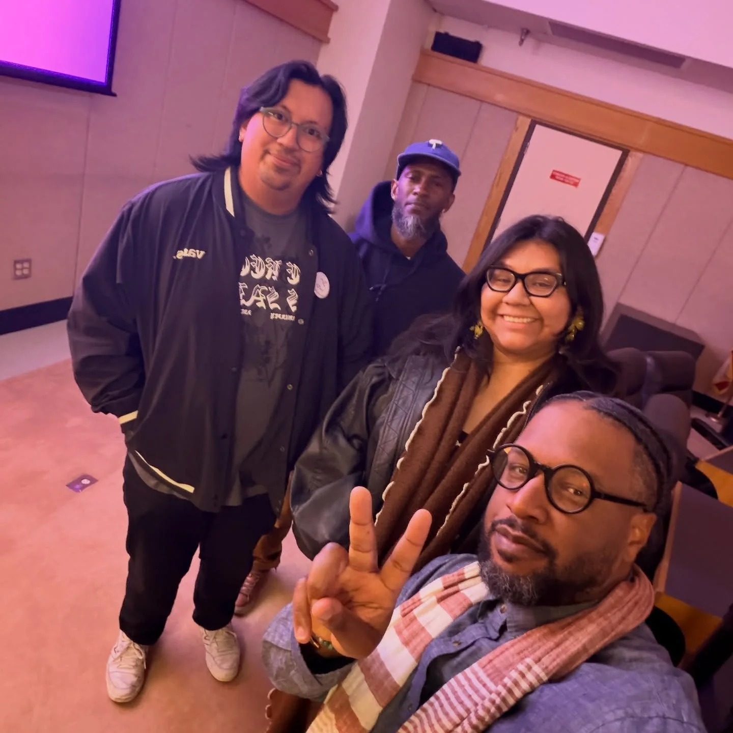 LitCon 2026 at the Santa Ana Unified School District 📚💐✨ @sausdarts @santaanausd 

It was an honor to be a judge along with @judah1 and @letrasbyalex in supporting the magnificent work of student writers. Ya&rsquo;ll these writers were on fire 🔥 I